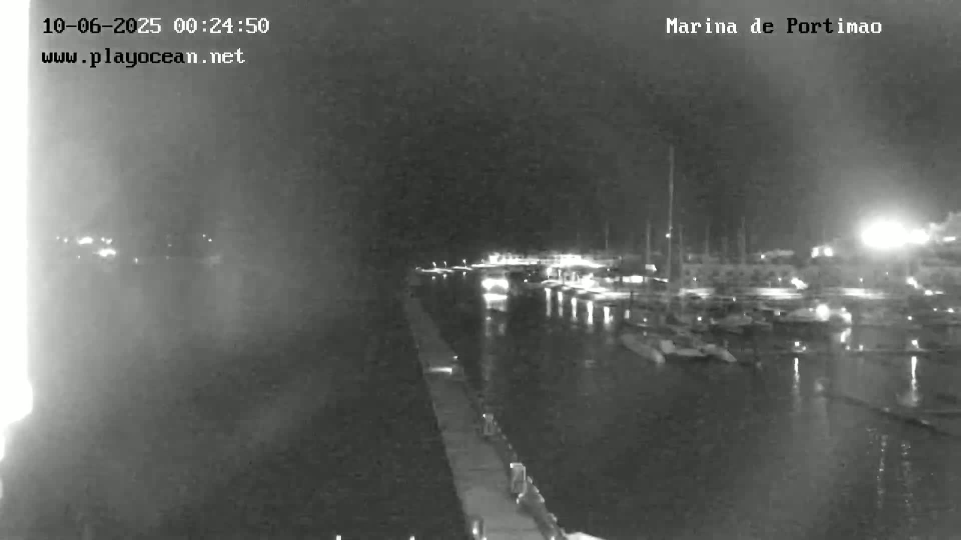 Costa da Caparica Coast Line & Atlantic Ocean Live Cam - Almada, Setubal, Portugal