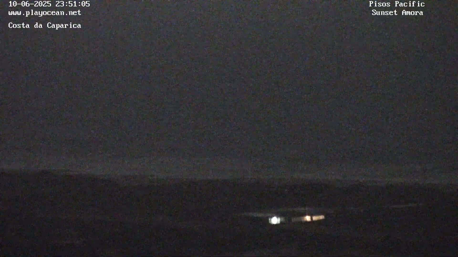 Costa da Caparica Coast Line & Atlantic Ocean Live Cam - Almada, Setubal, Portugal