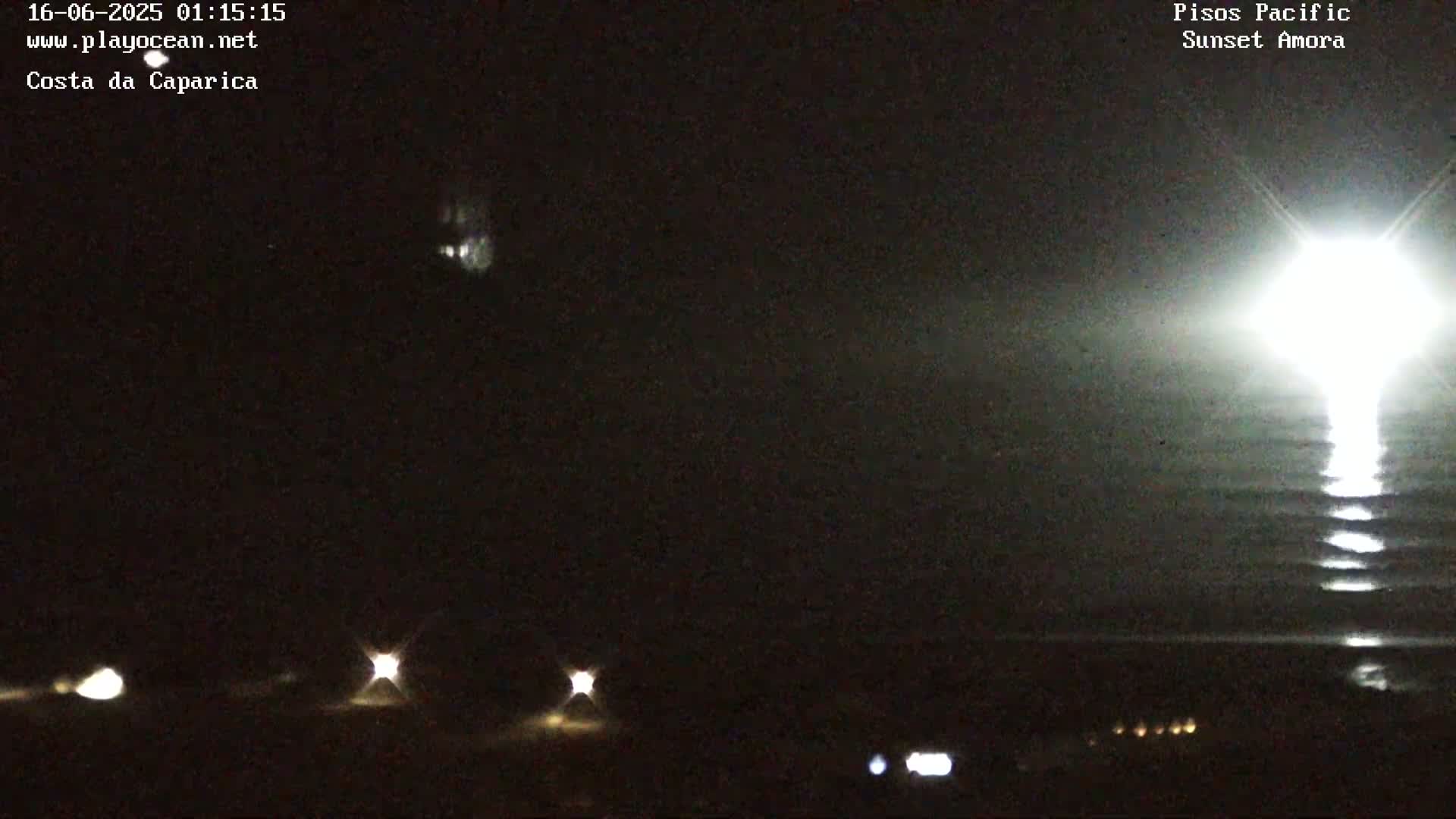 Costa da Caparica Coast Line & Atlantic Ocean Live Cam - Almada, Setubal, Portugal