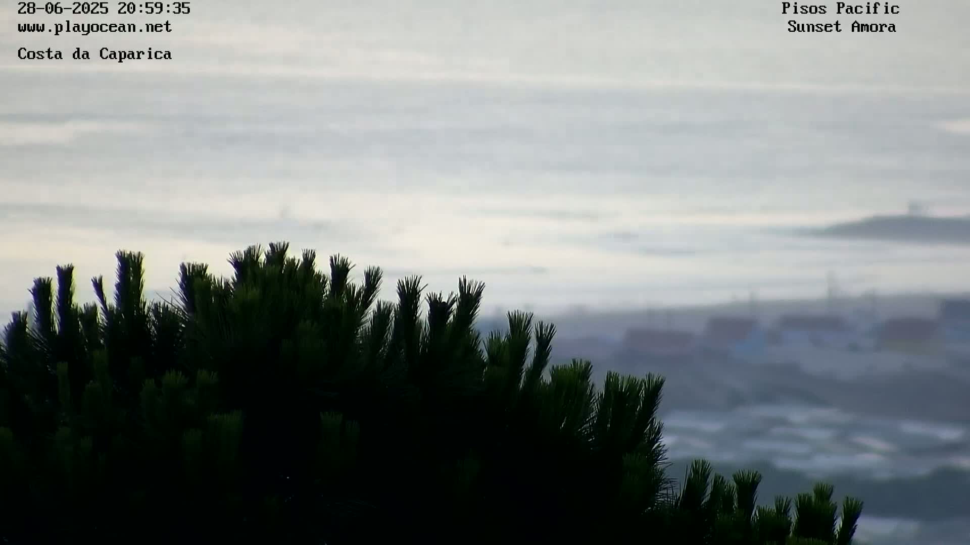 Costa da Caparica Coast Line & Atlantic Ocean Live Cam - Almada, Setubal, Lisbon, Portugal