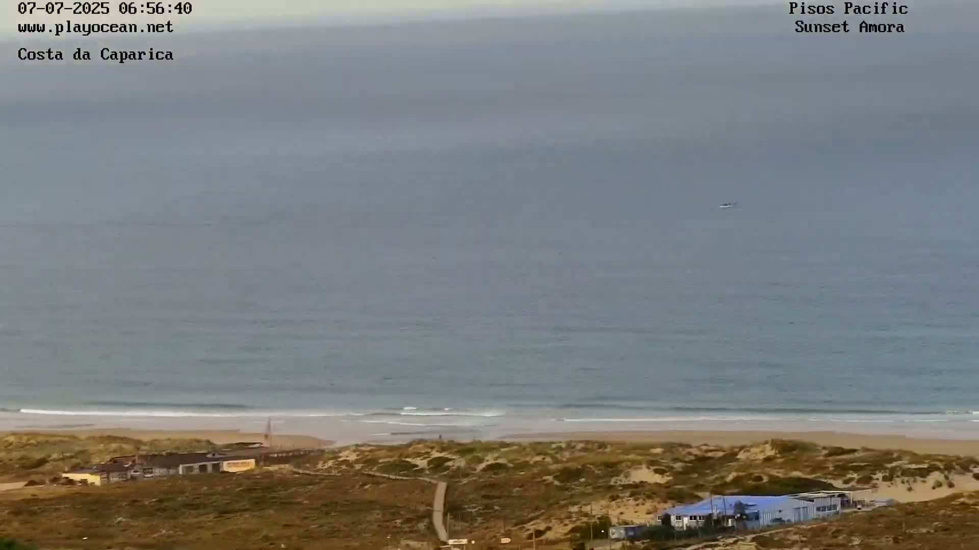 Costa da Caparica Coast Line & Atlantic Ocean Live Cam - Almada, Setubal, Lisbon, Portugal