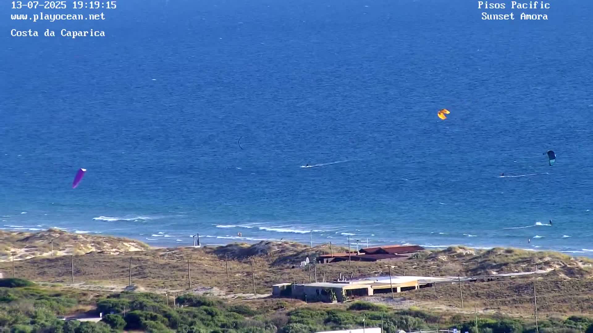 Costa da Caparica Coast Line & Atlantic Ocean Live Cam - Almada, Setubal, Lisbon, Portugal