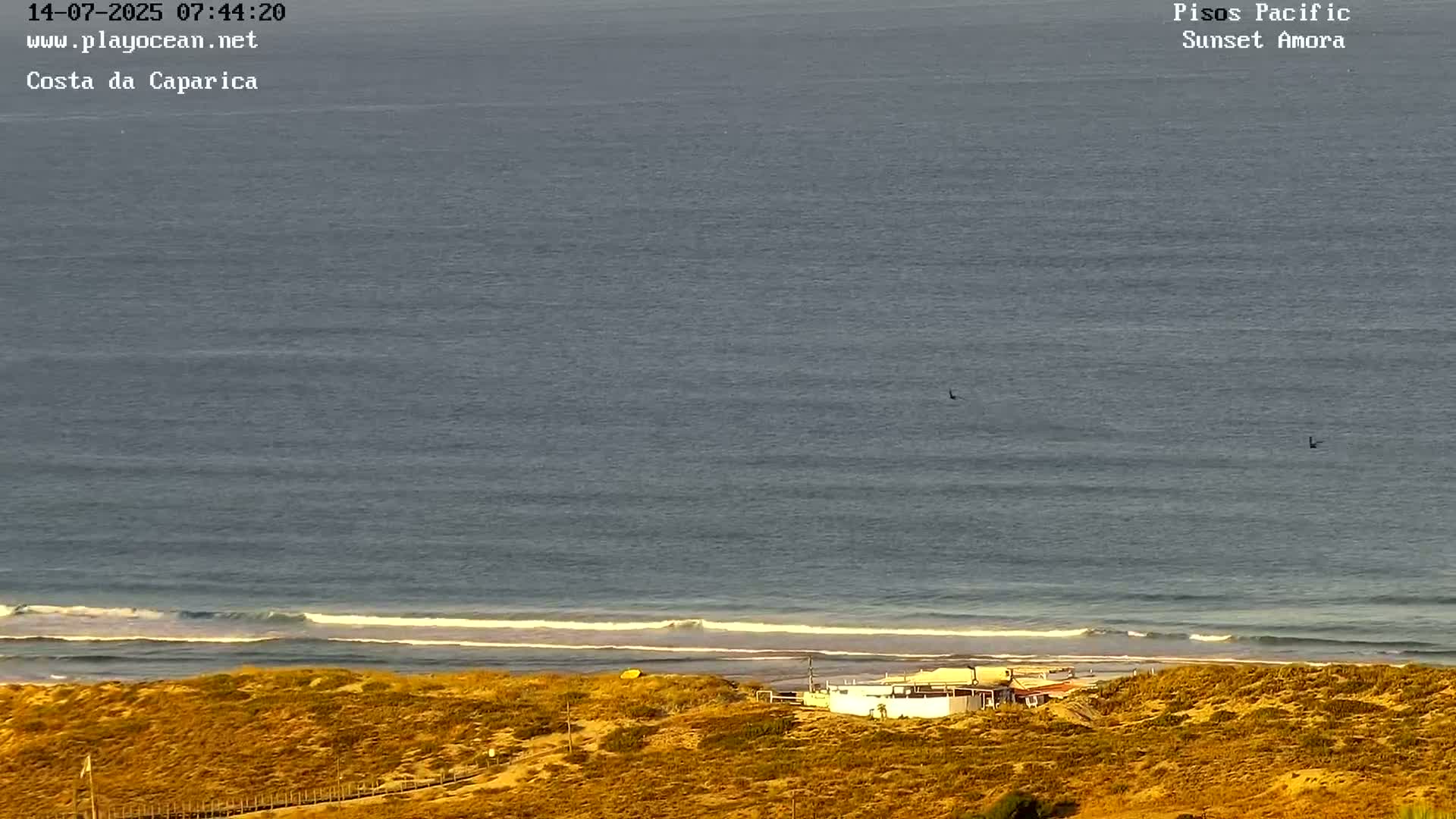 Costa da Caparica Coast Line & Atlantic Ocean Live Cam - Almada, Setubal, Lisbon, Portugal