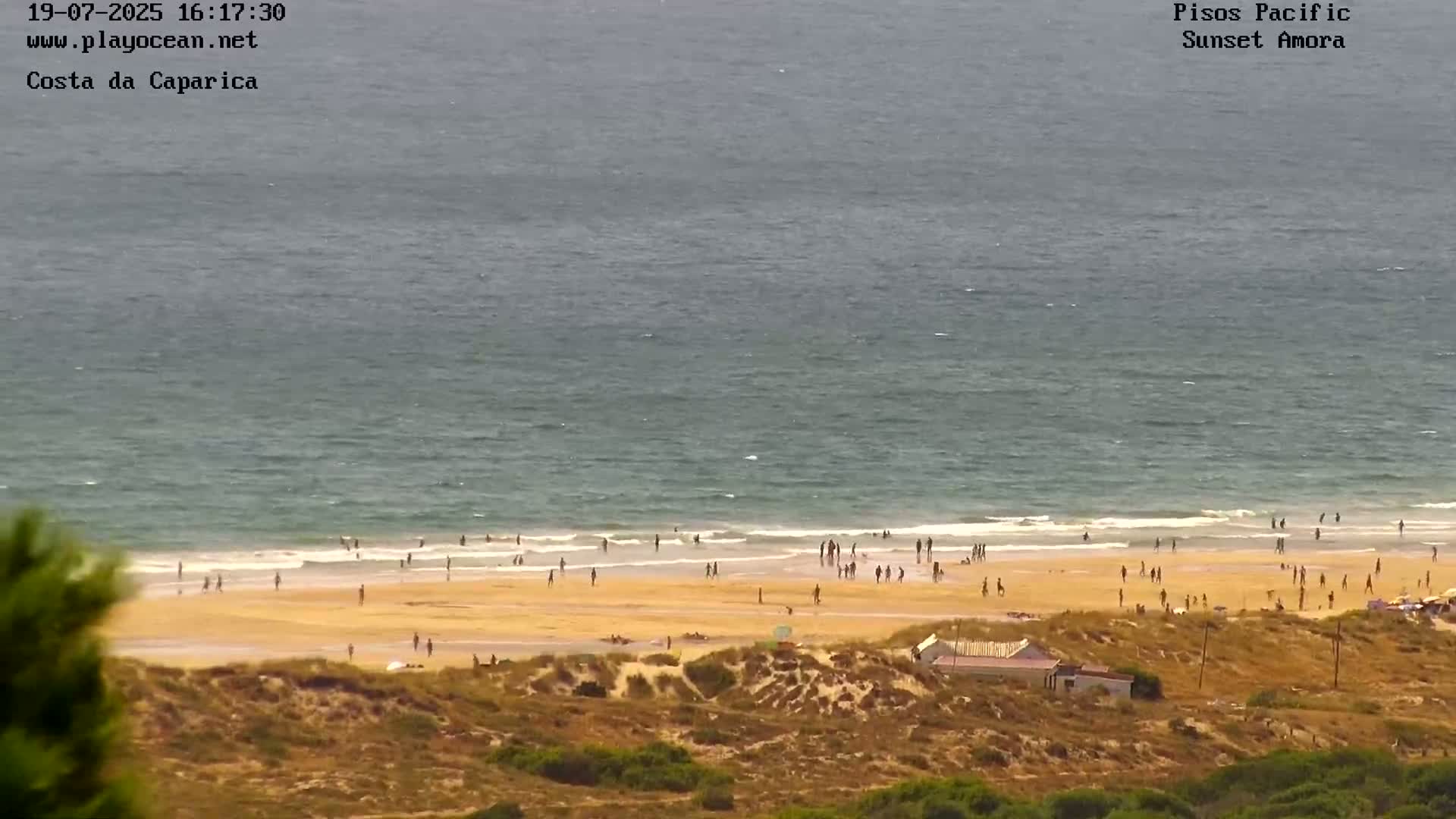 Costa da Caparica Coast Line & Atlantic Ocean Live Cam - Almada, Setubal, Lisbon, Portugal