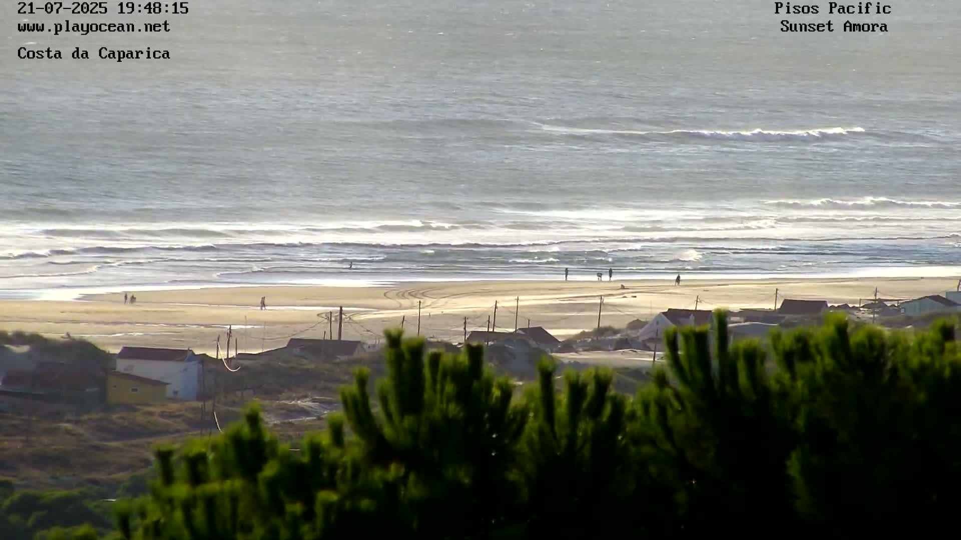 Costa da Caparica Coast Line & Atlantic Ocean Live Cam - Almada, Setubal, Lisbon, Portugal