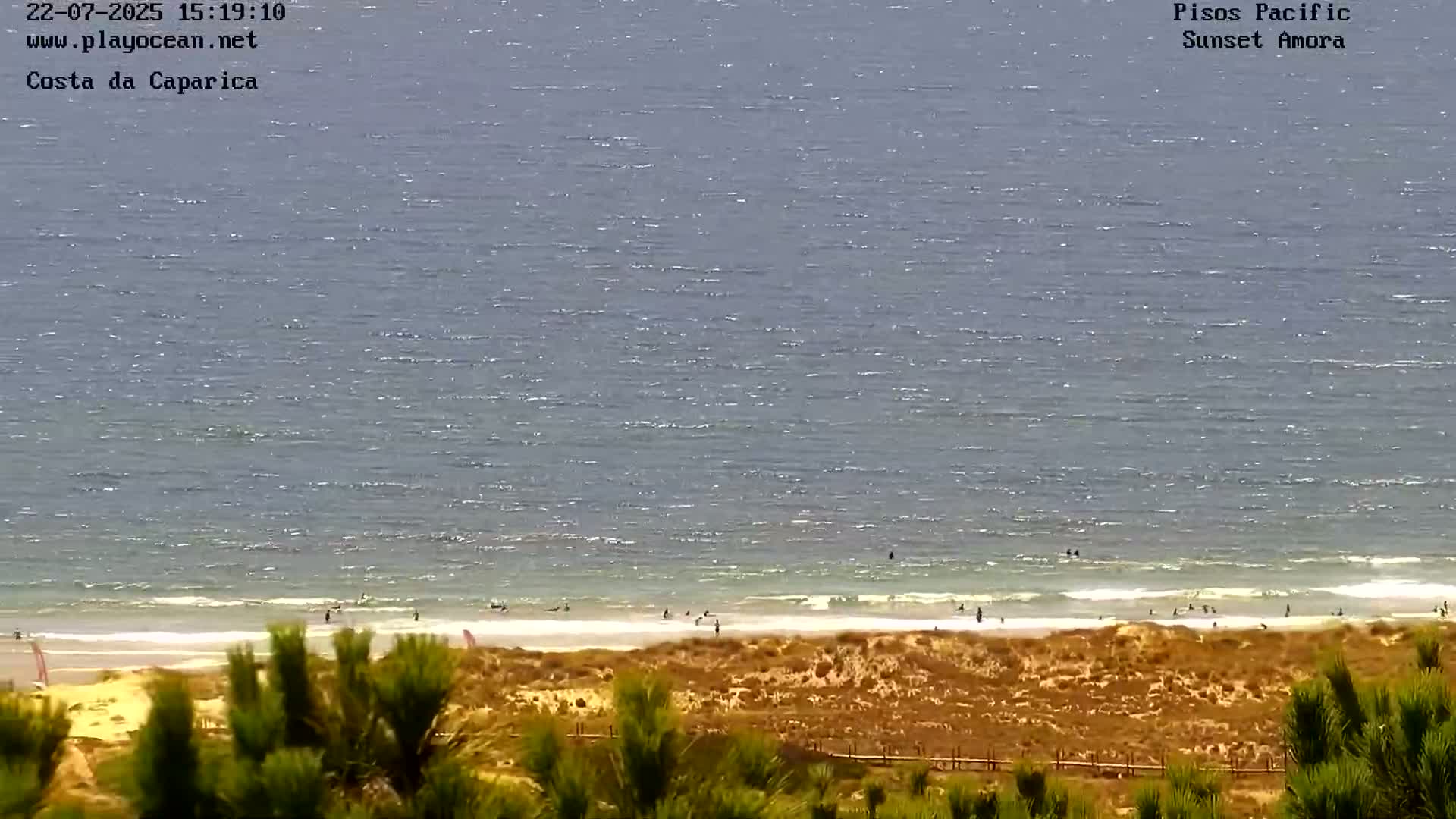 Costa da Caparica Coast Line & Atlantic Ocean Live Cam - Almada, Setubal, Lisbon, Portugal