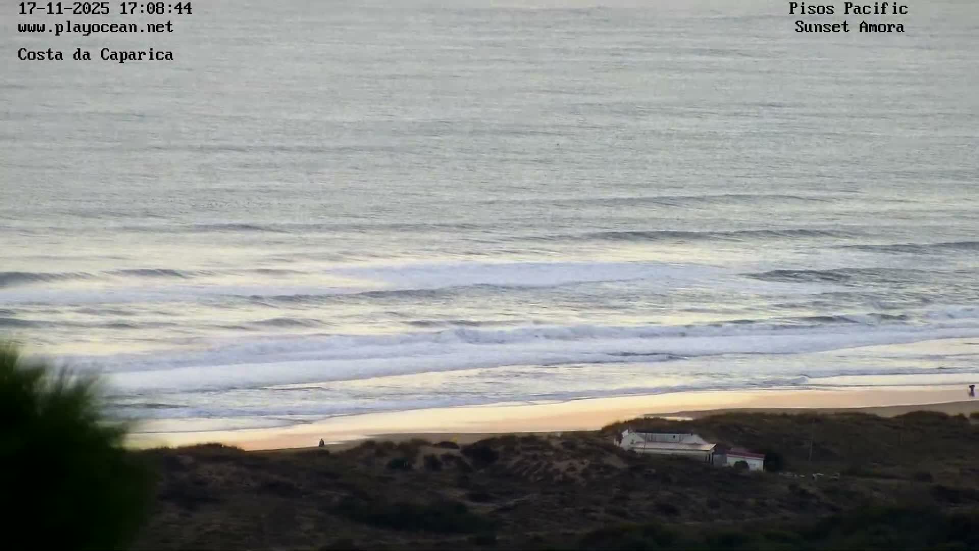 Costa da Caparica Coast Line & Atlantic Ocean Live Cam - Almada, Setubal, Lisbon, Portugal