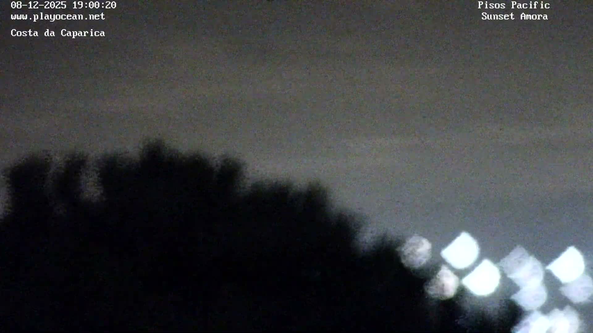 Costa da Caparica Coast Line & Atlantic Ocean Live Cam - Almada, Setubal, Lisbon, Portugal