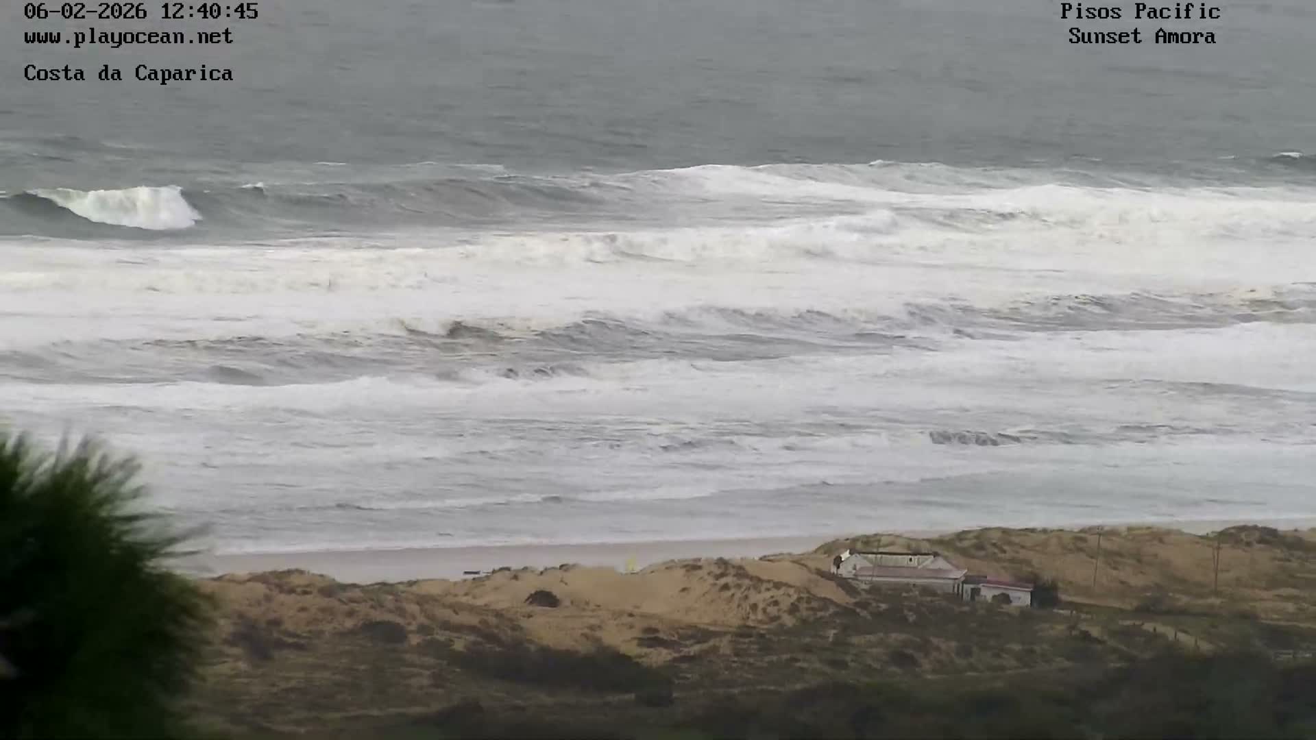 Costa da Caparica Coast Line & Atlantic Ocean Live Cam - Almada, Setubal, Lisbon, Portugal