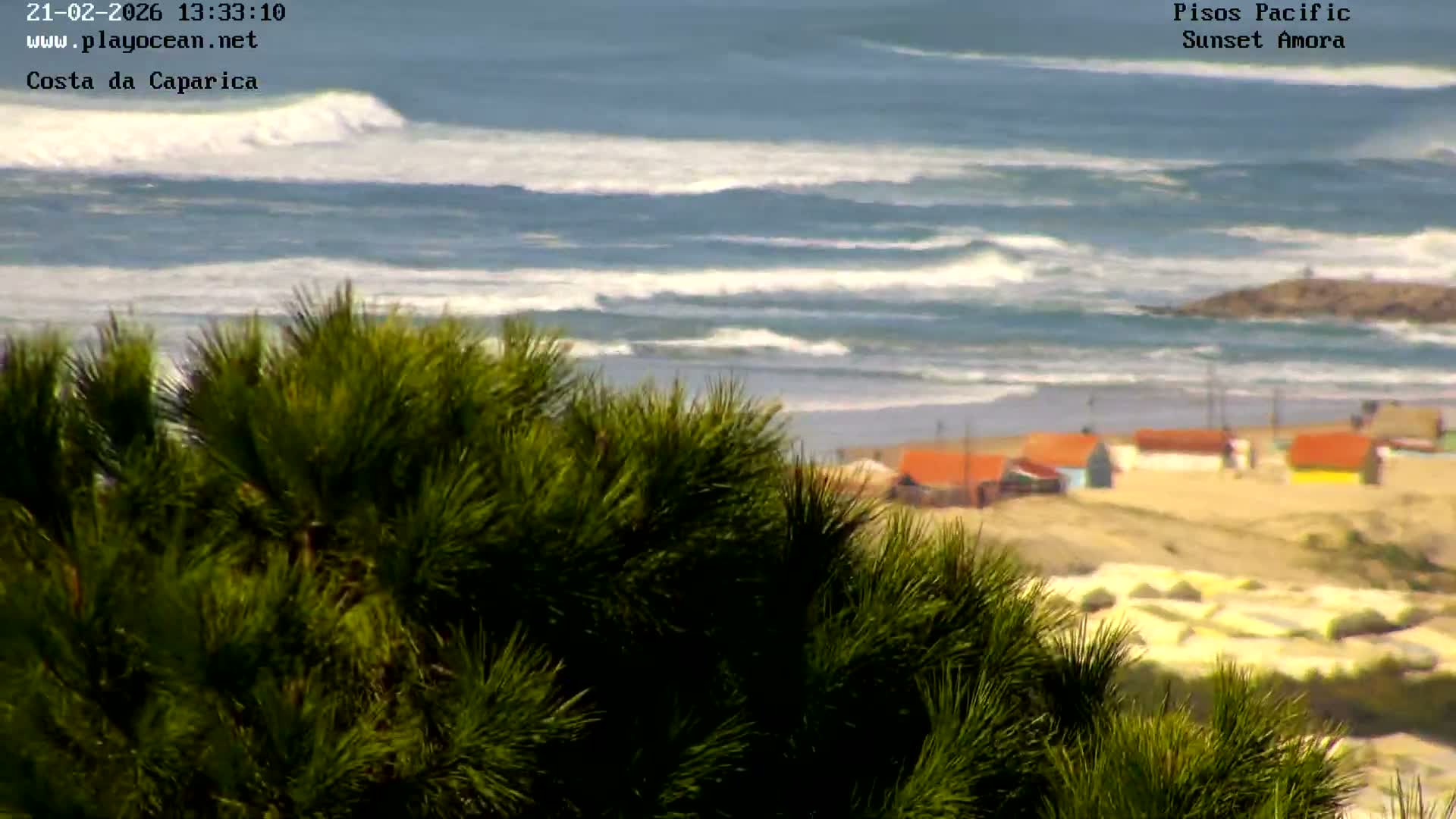 Costa da Caparica Coast Line & Atlantic Ocean Live Cam - Almada, Setubal, Lisbon, Portugal