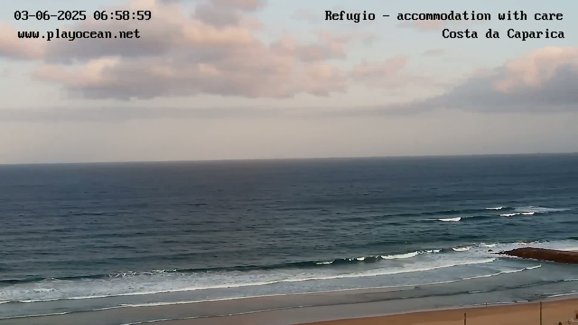 Costa da Caparica Beach Panaromic Live Cam - Almada, Setubal, Portugal