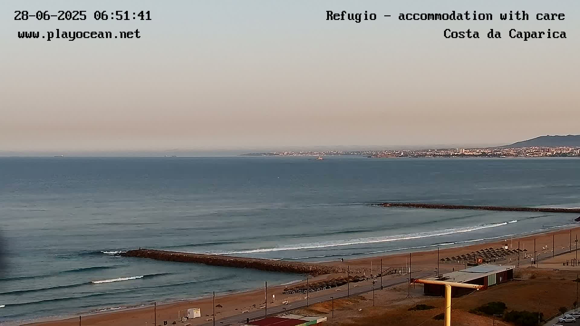 Costa da Caparica Beach Panaromic Live Cam - Almada, Setubal, Portugal