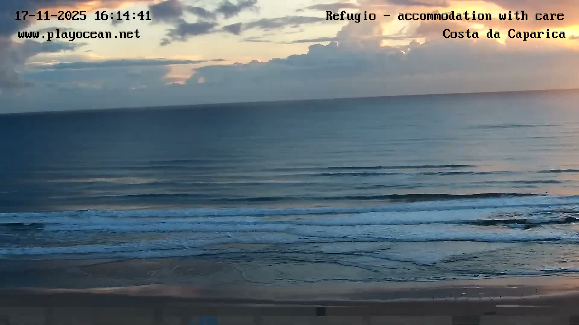 Costa da Caparica Beach Panaromic Live Cam - Almada, Setubal, Lisbon, Portugal