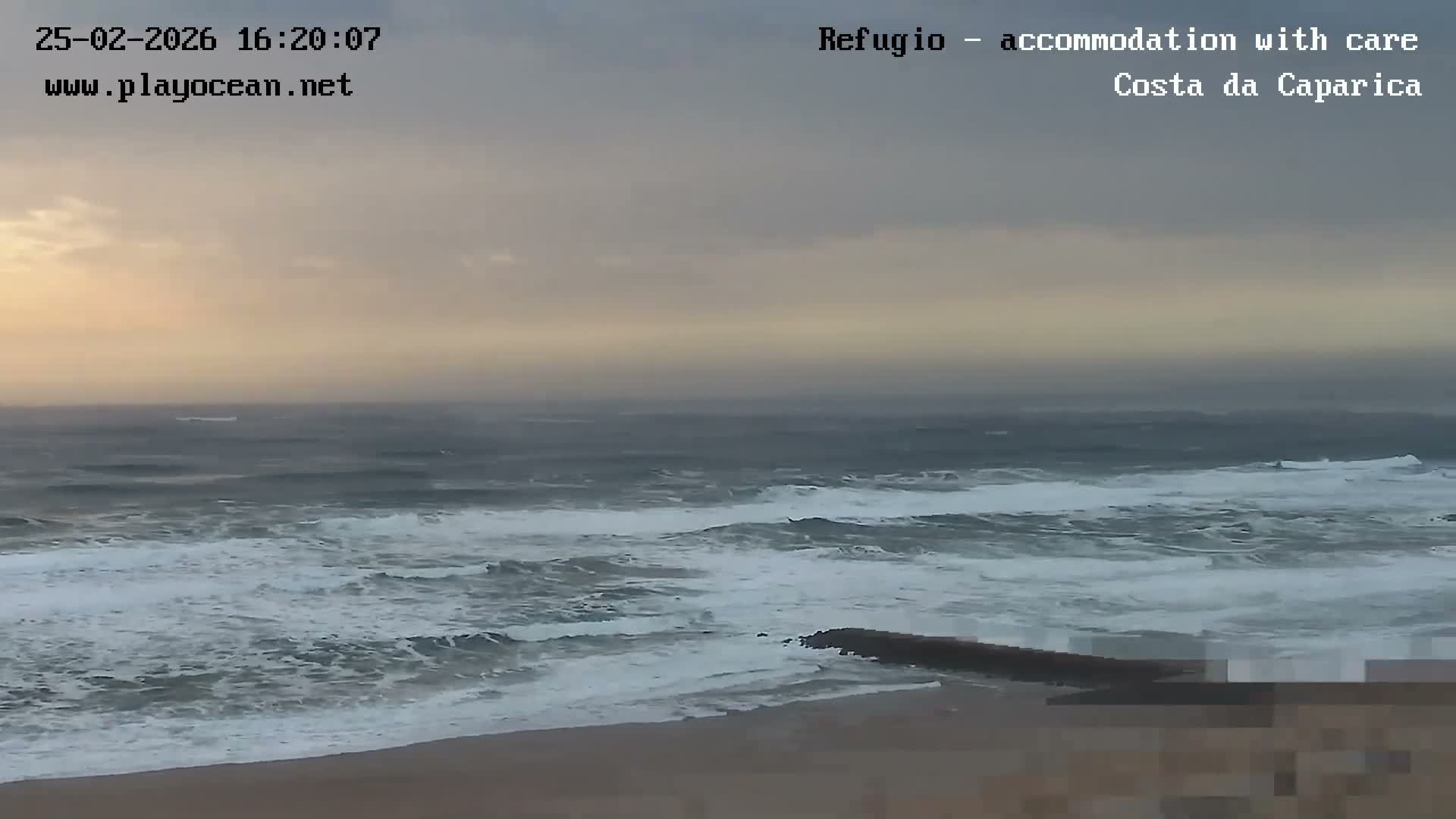 Costa da Caparica Beach Panaromic Live Cam - Almada, Setubal, Lisbon, Portugal