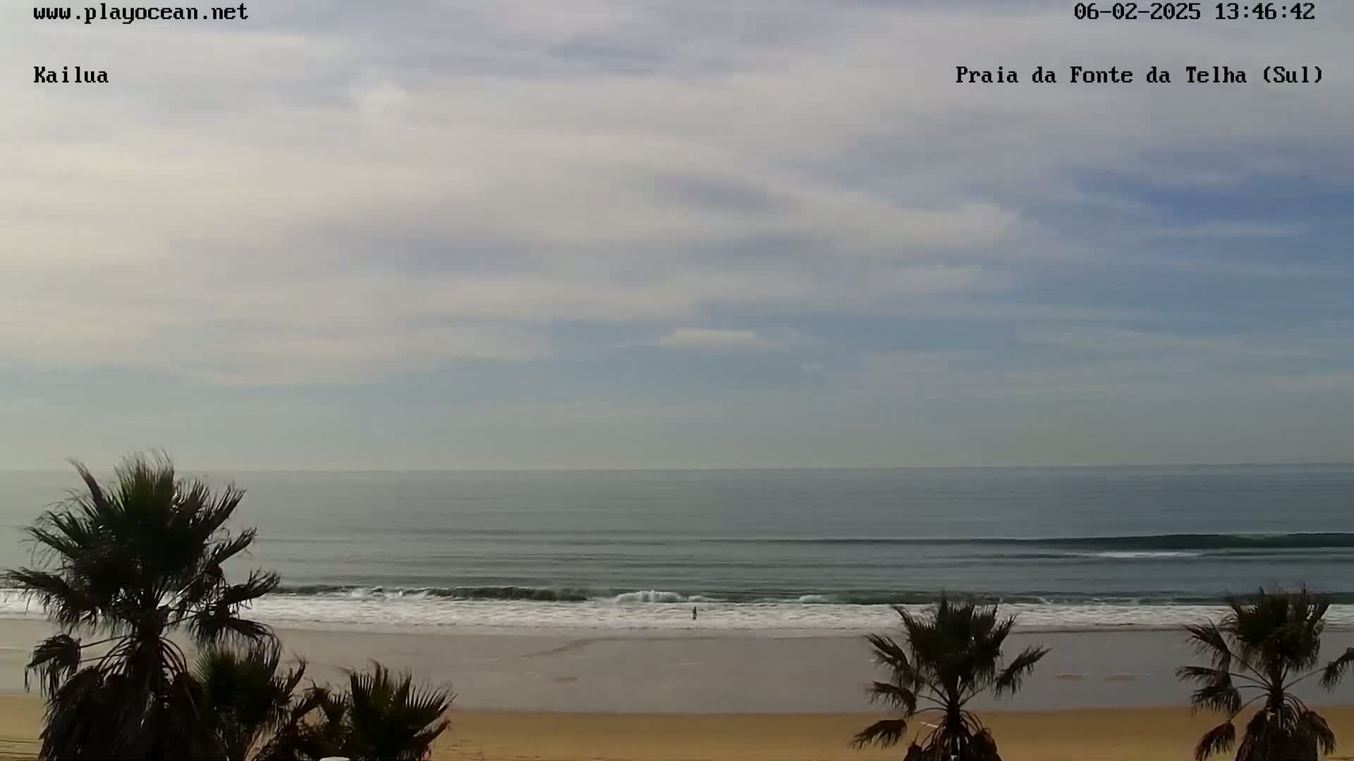 Praia da Fonte da Telha Beach, Costa de Caparica Live Cam - Almada, Setubal, Portugal