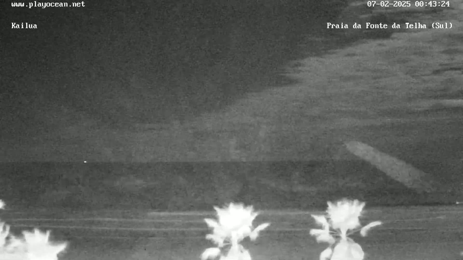 Praia da Fonte da Telha Beach, Costa de Caparica Live Cam - Almada, Setubal, Portugal