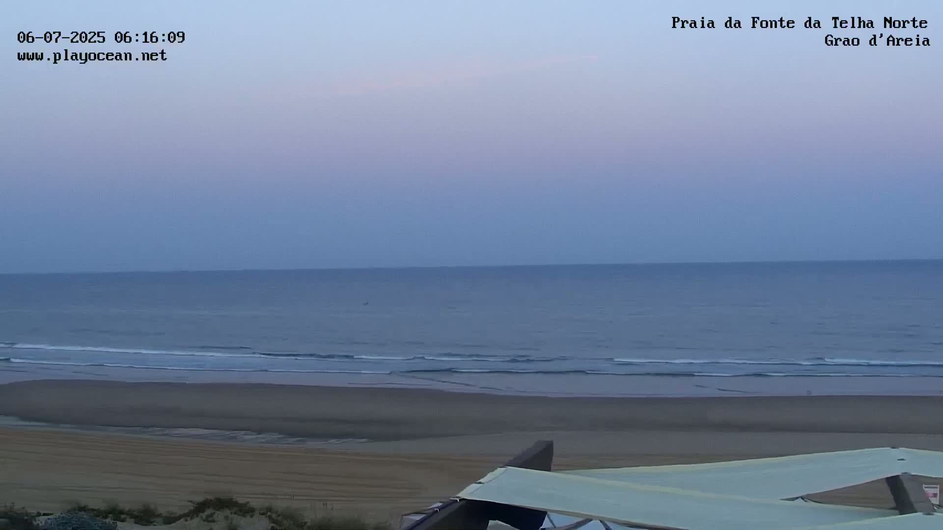 Praia da Fonte da Telha Beach, Costa de Caparica Live Cam - Almada, Setubal, Lisbon, Portugal