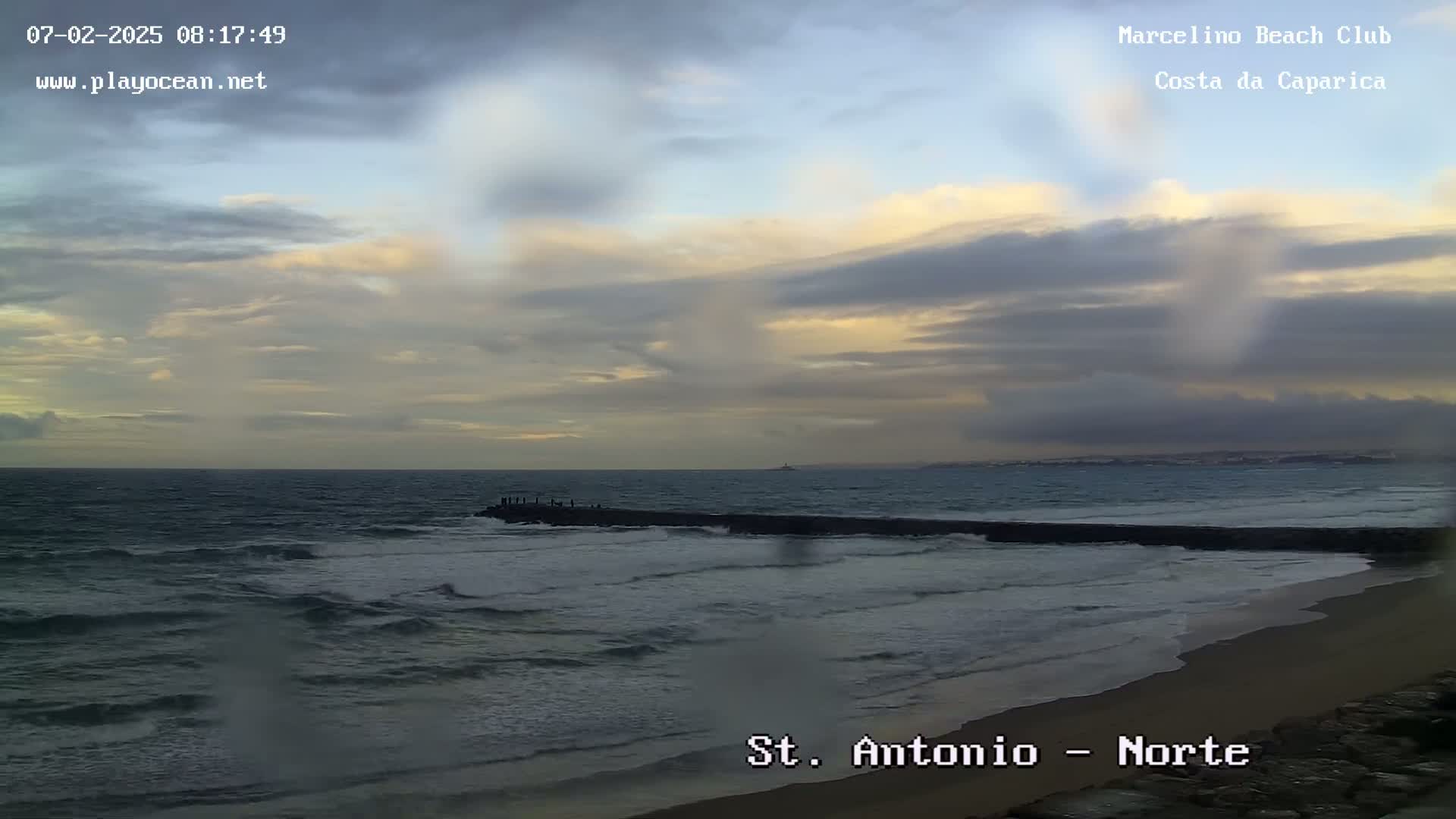  Praia de Santo Antonio Beach , Costa da Caparica Live Cam - Almada, Setubal, Portugal