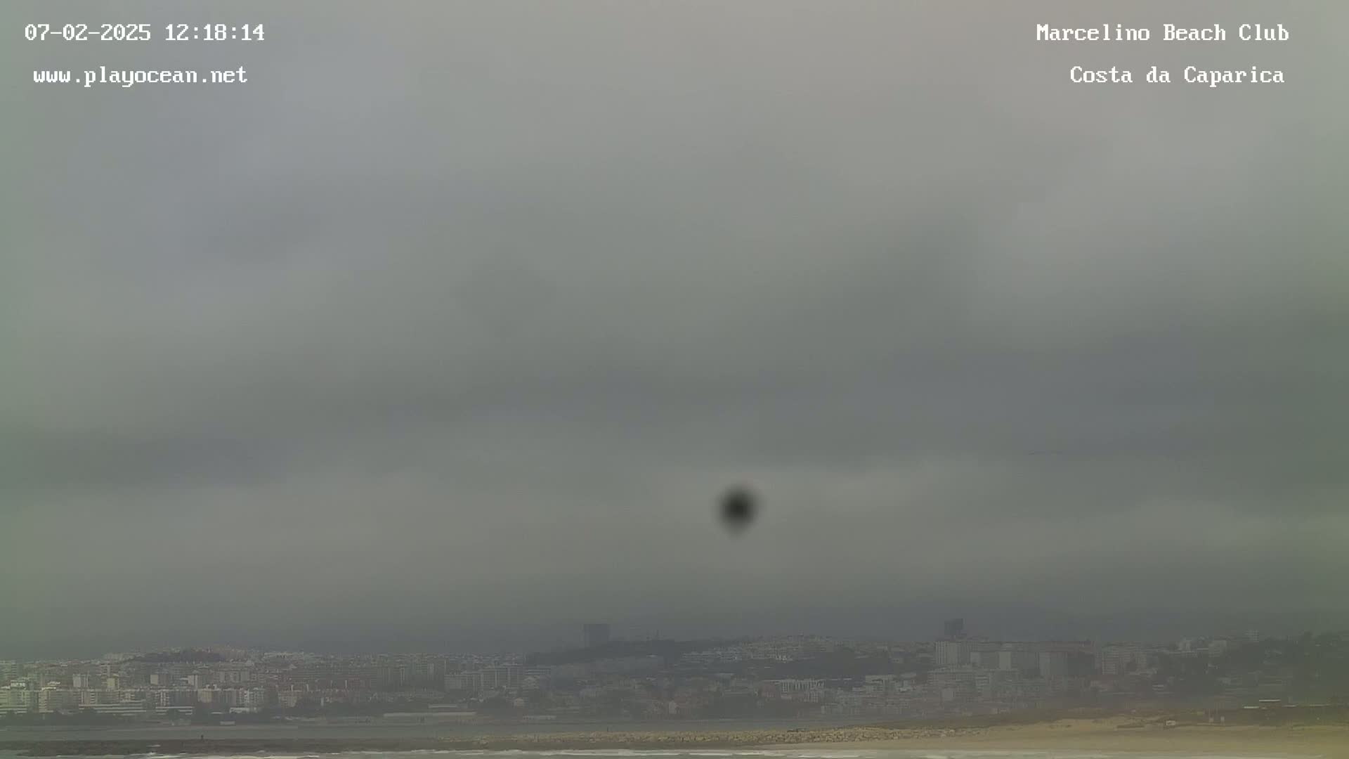  Praia de Santo Antonio Beach , Costa da Caparica Live Cam - Almada, Setubal, Portugal