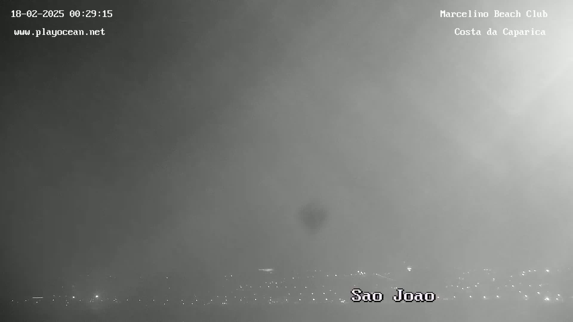  Praia de Santo Antonio Beach , Costa da Caparica Live Cam - Almada, Setubal, Portugal