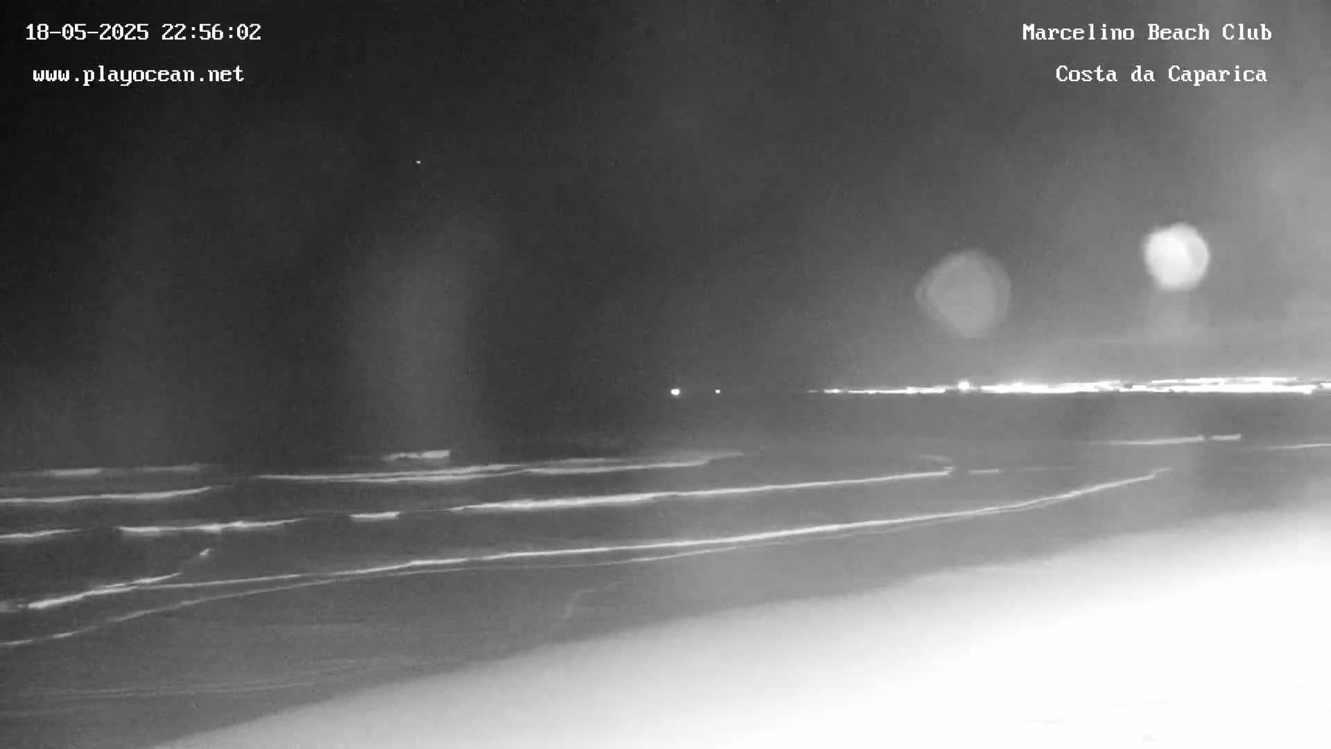 Praia de Santo Antonio Beach , Costa da Caparica Live Cam - Almada, Setubal, Lisbon,  Portugal