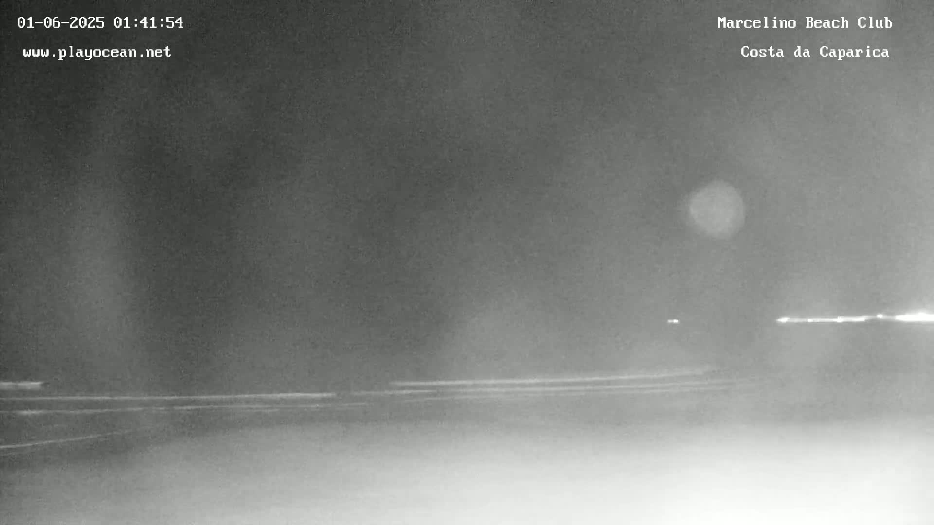 Praia de Santo Antonio Beach , Costa da Caparica Live Cam - Almada, Setubal, Lisbon,  Portugal