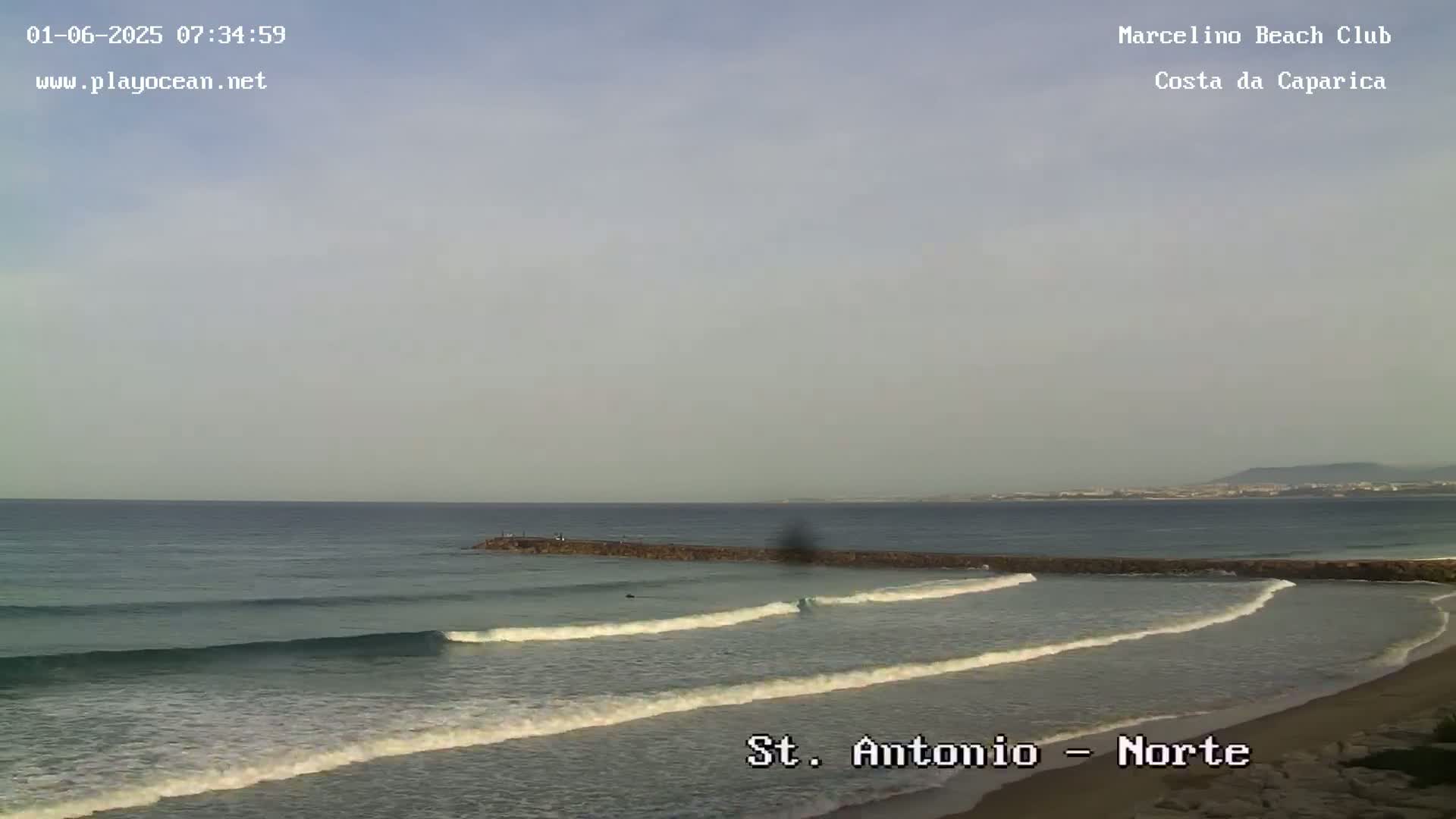 Praia de Santo Antonio Beach , Costa da Caparica Live Cam - Almada, Setubal, Lisbon,  Portugal