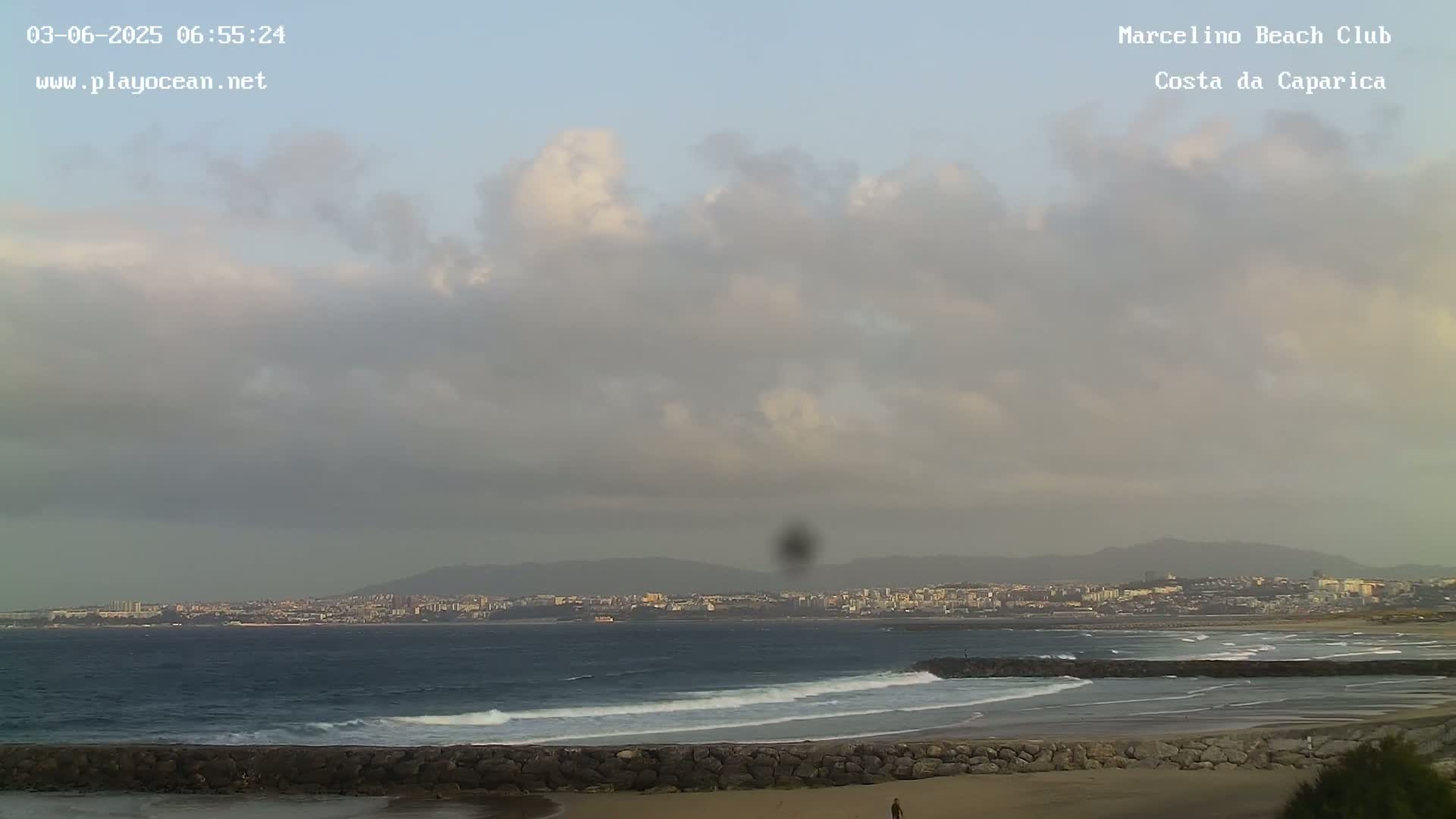 Praia de Santo Antonio Beach , Costa da Caparica Live Cam - Almada, Setubal, Lisbon,  Portugal