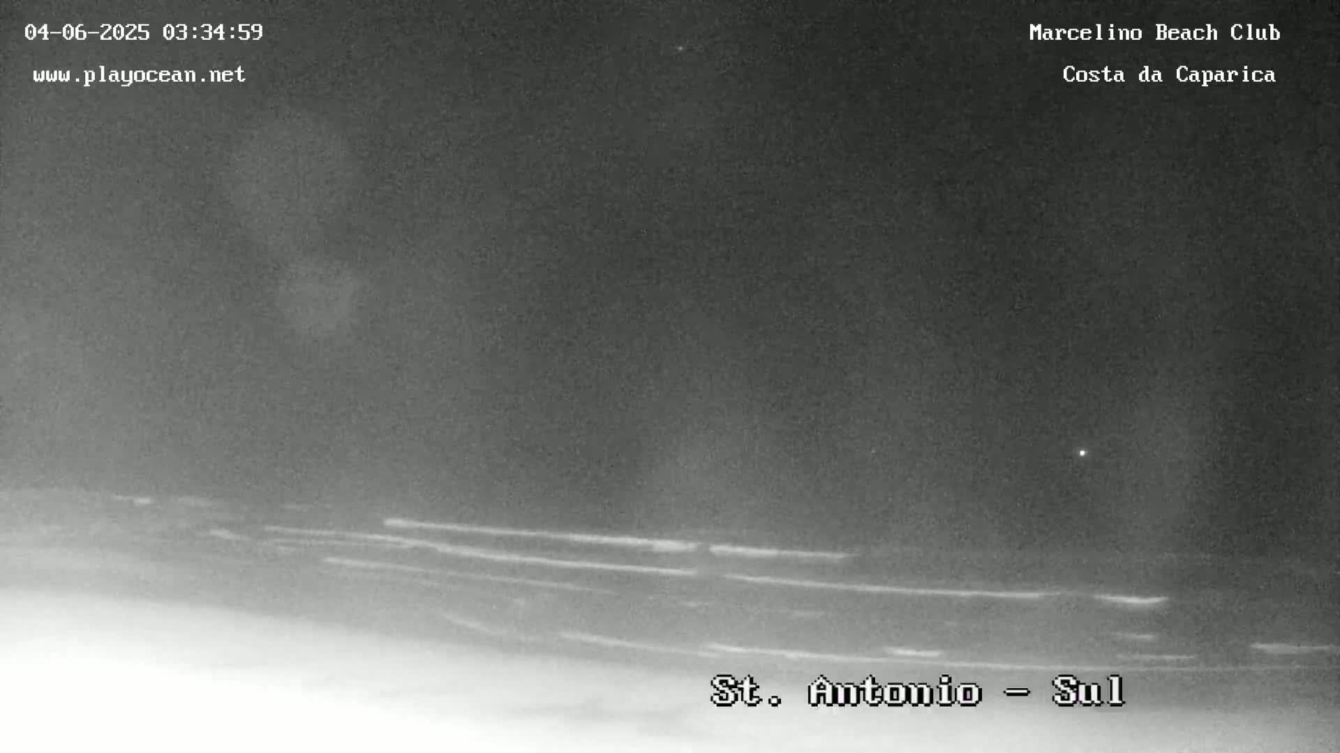 Praia de Santo Antonio Beach , Costa da Caparica Live Cam - Almada, Setubal, Lisbon,  Portugal