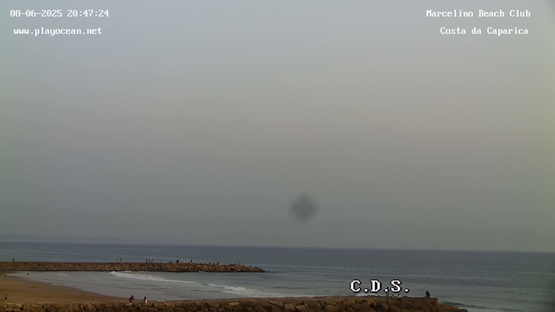 Praia de Santo Antonio Beach , Costa da Caparica Live Cam - Almada, Setubal, Lisbon,  Portugal