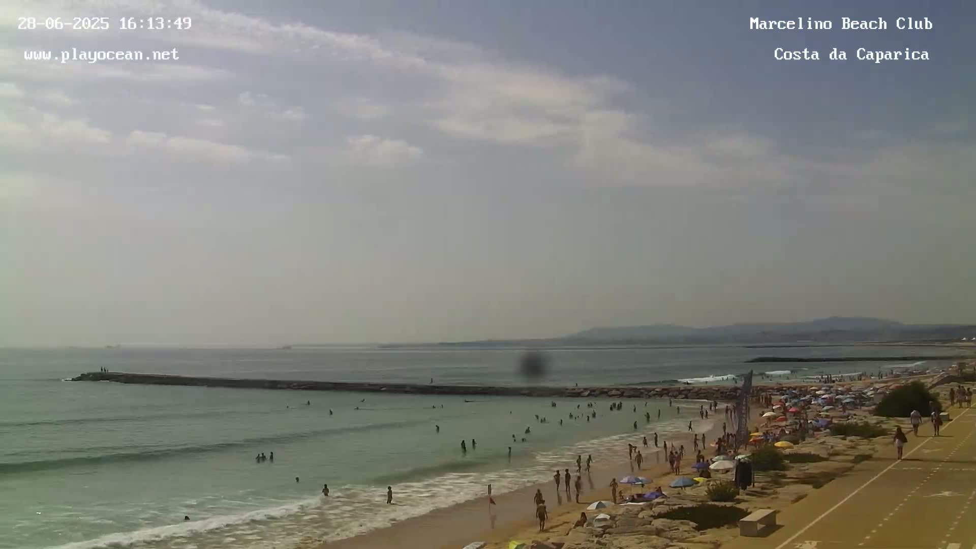 Praia de Santo Antonio Beach , Costa da Caparica Live Cam - Almada, Setubal, Lisbon,  Portugal