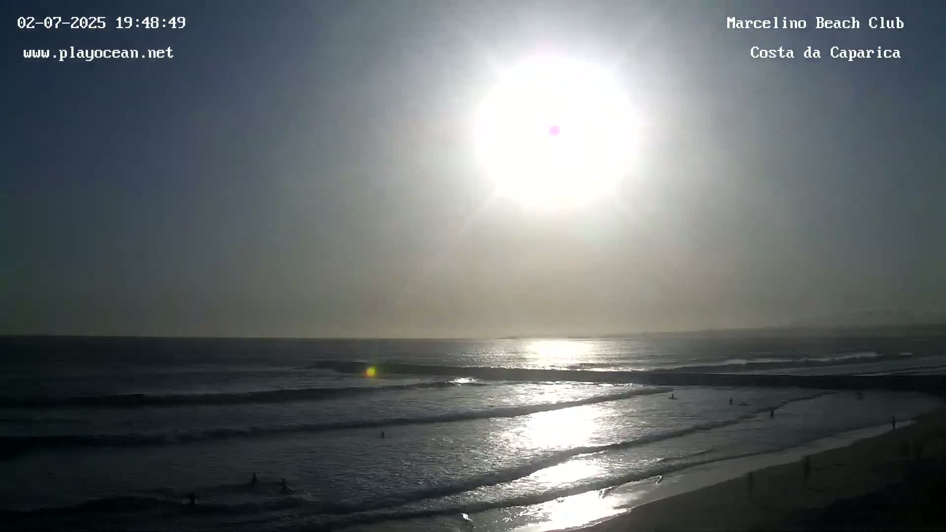Praia de Santo Antonio Beach , Costa da Caparica Live Cam - Almada, Setubal, Lisbon,  Portugal