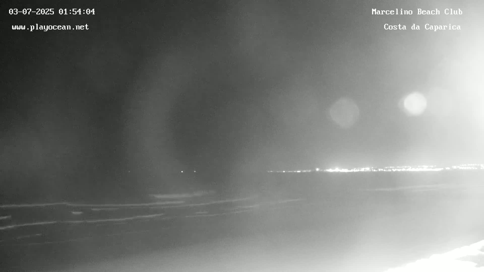 Praia de Santo Antonio Beach , Costa da Caparica Live Cam - Almada, Setubal, Lisbon,  Portugal