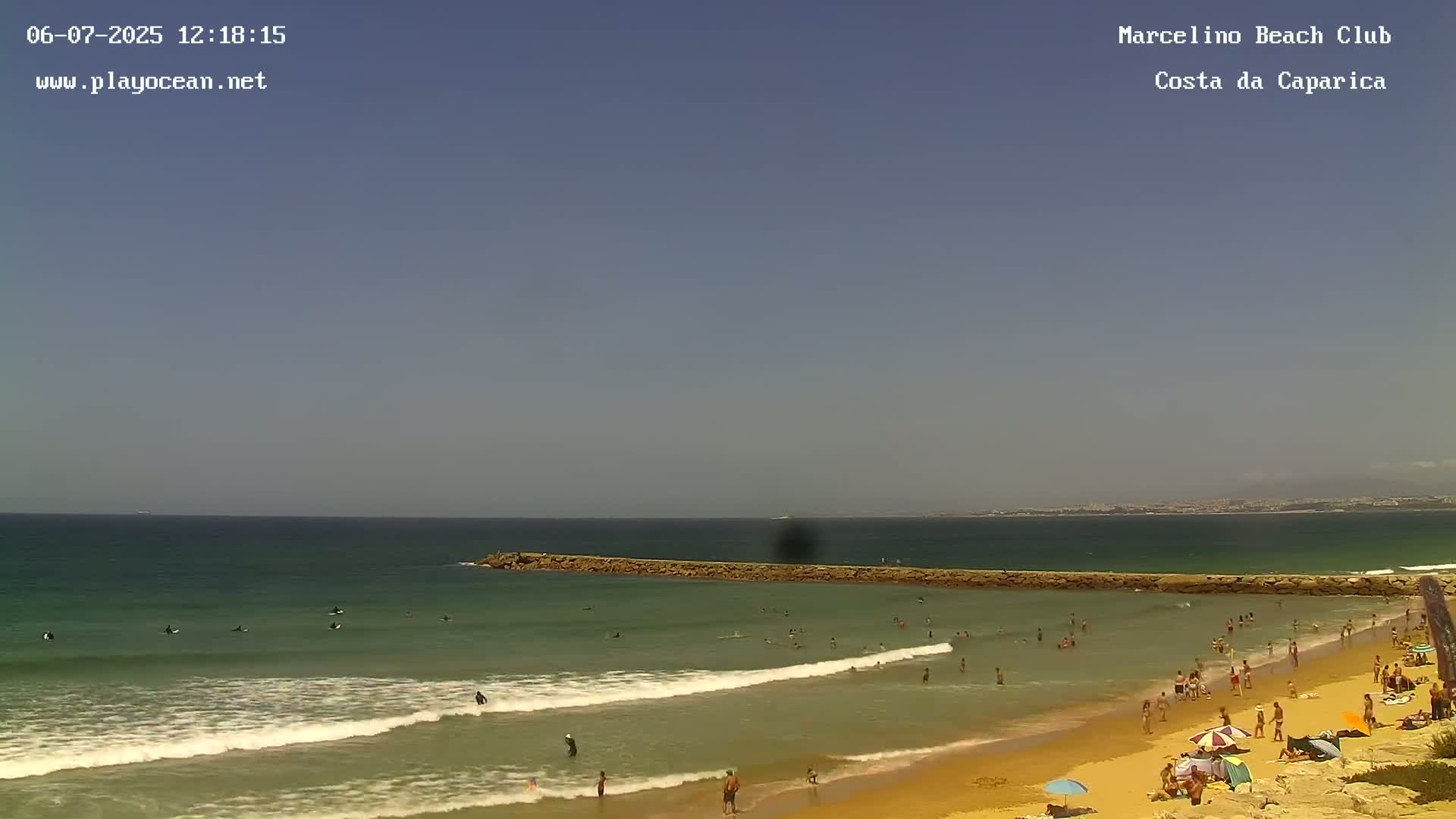 Praia de Santo Antonio Beach , Costa da Caparica Live Cam - Almada, Setubal, Lisbon,  Portugal