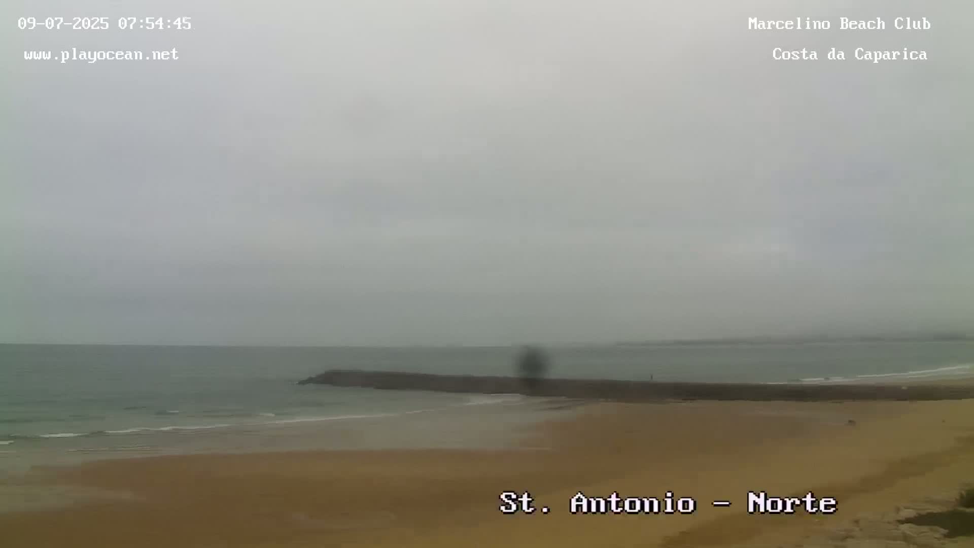 Praia de Santo Antonio Beach , Costa da Caparica Live Cam - Almada, Setubal, Lisbon,  Portugal
