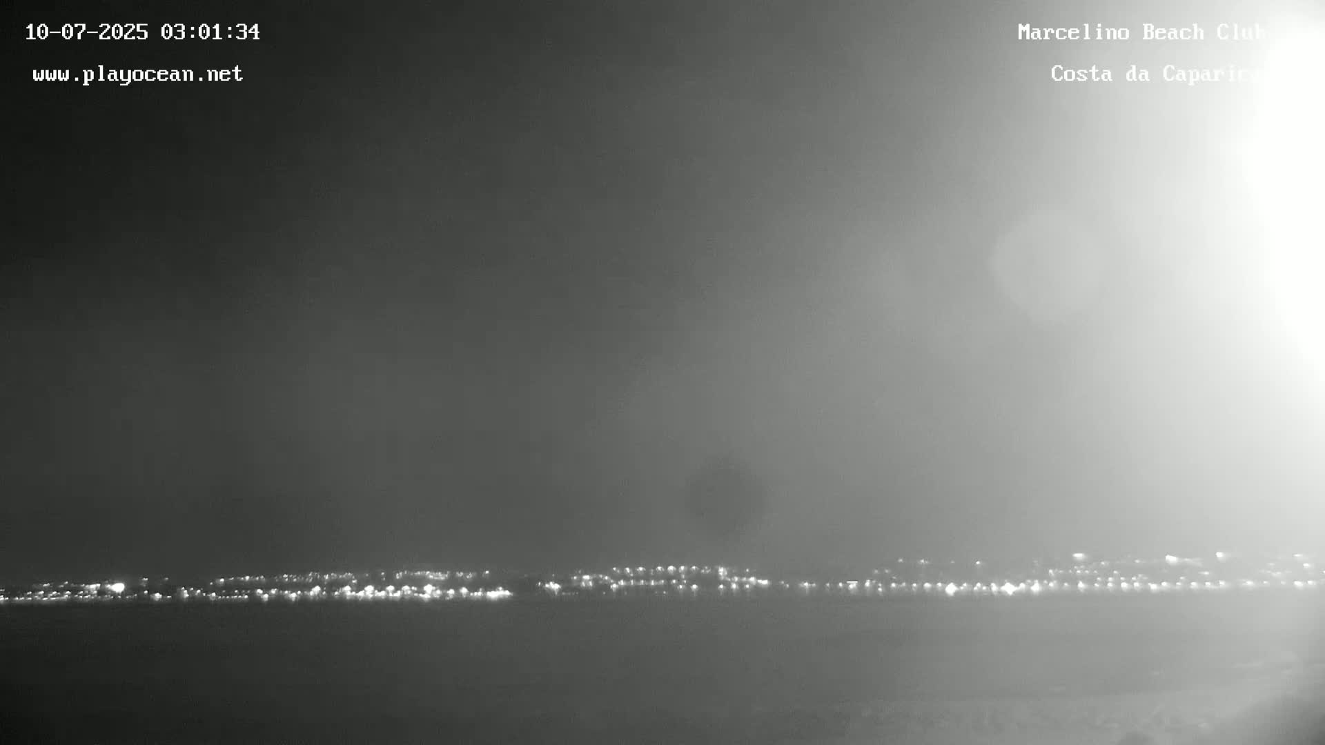 Praia de Santo Antonio Beach , Costa da Caparica Live Cam - Almada, Setubal, Lisbon,  Portugal