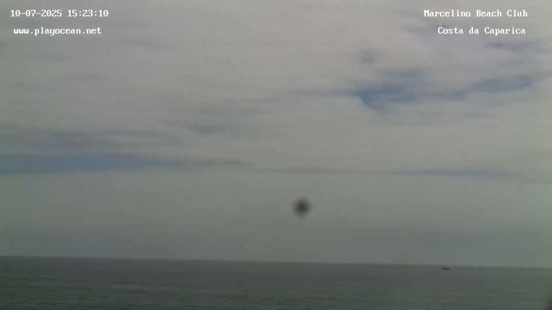 Praia de Santo Antonio Beach , Costa da Caparica Live Cam - Almada, Setubal, Lisbon,  Portugal