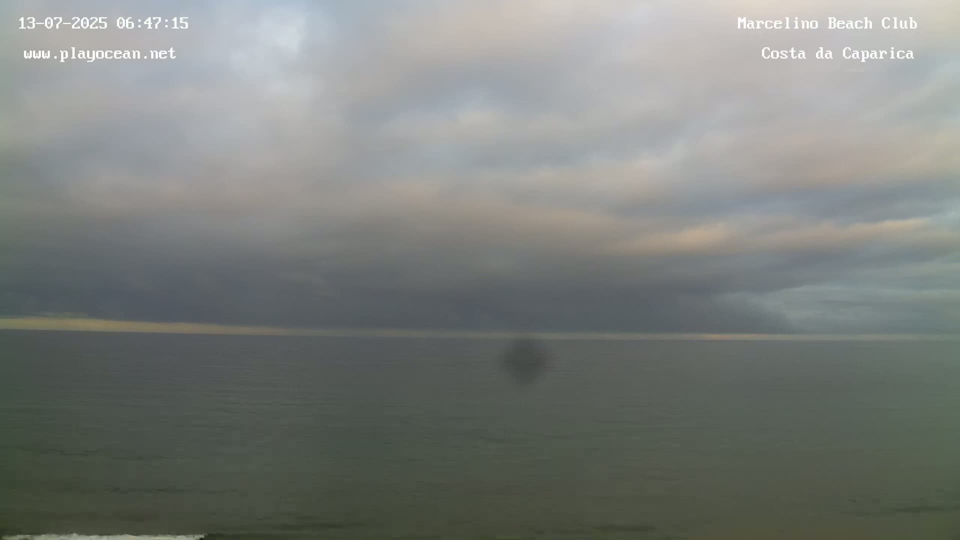 Praia de Santo Antonio Beach , Costa da Caparica Live Cam - Almada, Setubal, Lisbon,  Portugal