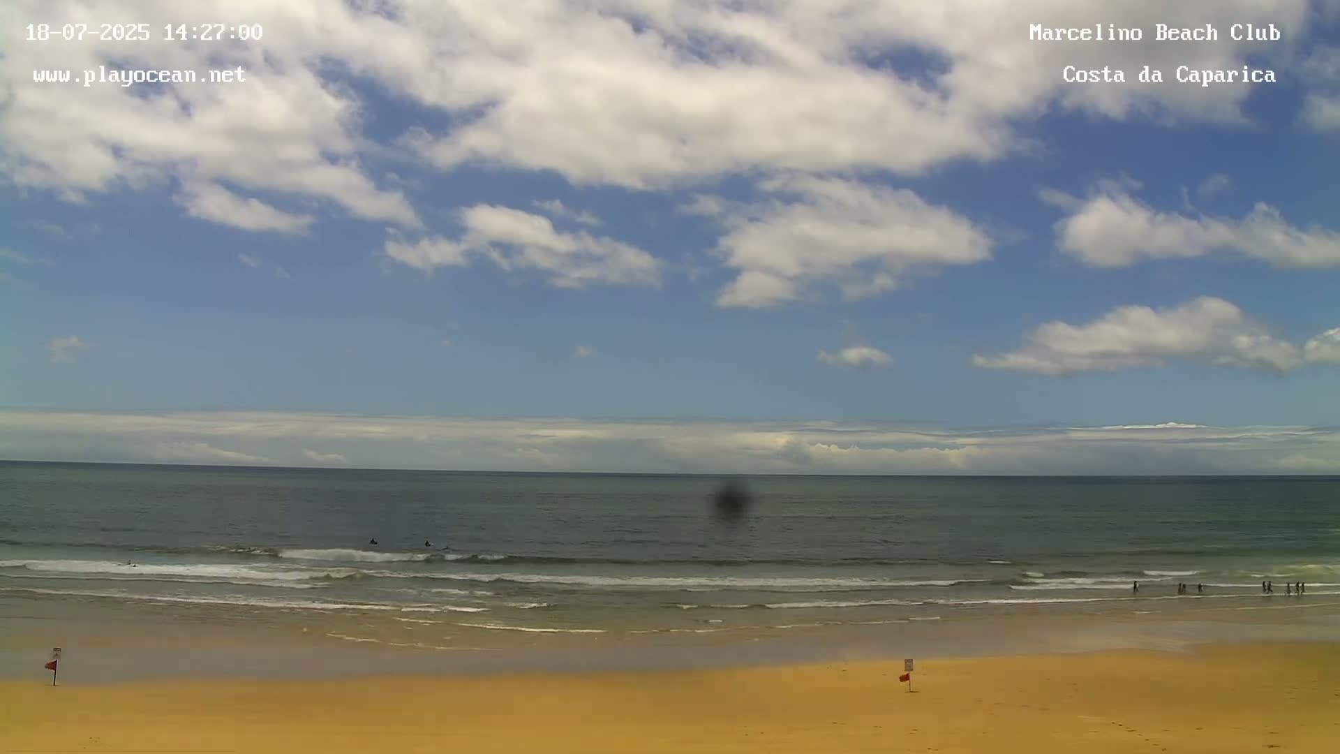 Praia de Santo Antonio Beach , Costa da Caparica Live Cam - Almada, Setubal, Lisbon,  Portugal
