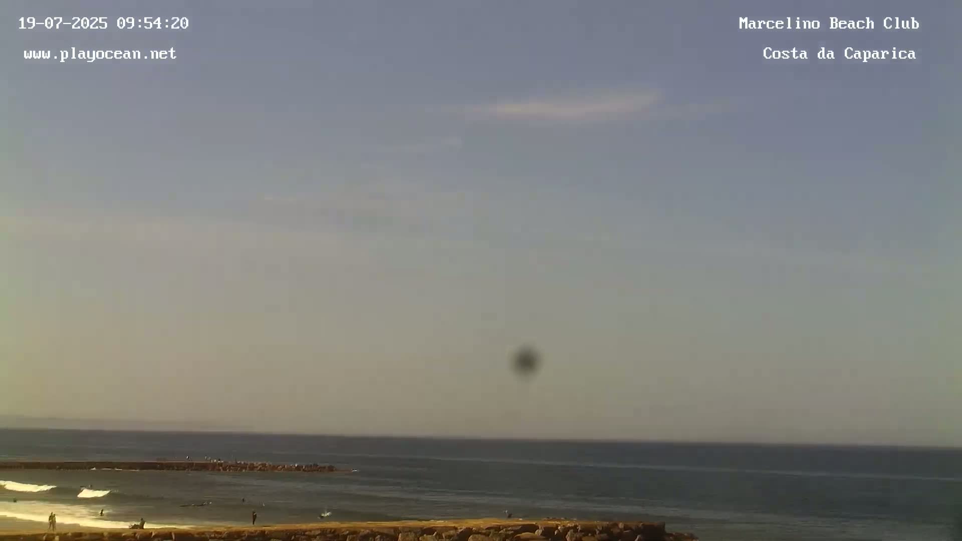 Praia de Santo Antonio Beach , Costa da Caparica Live Cam - Almada, Setubal, Lisbon,  Portugal
