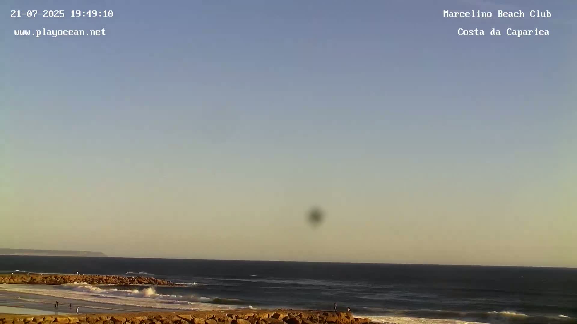 Praia de Santo Antonio Beach , Costa da Caparica Live Cam - Almada, Setubal, Lisbon,  Portugal