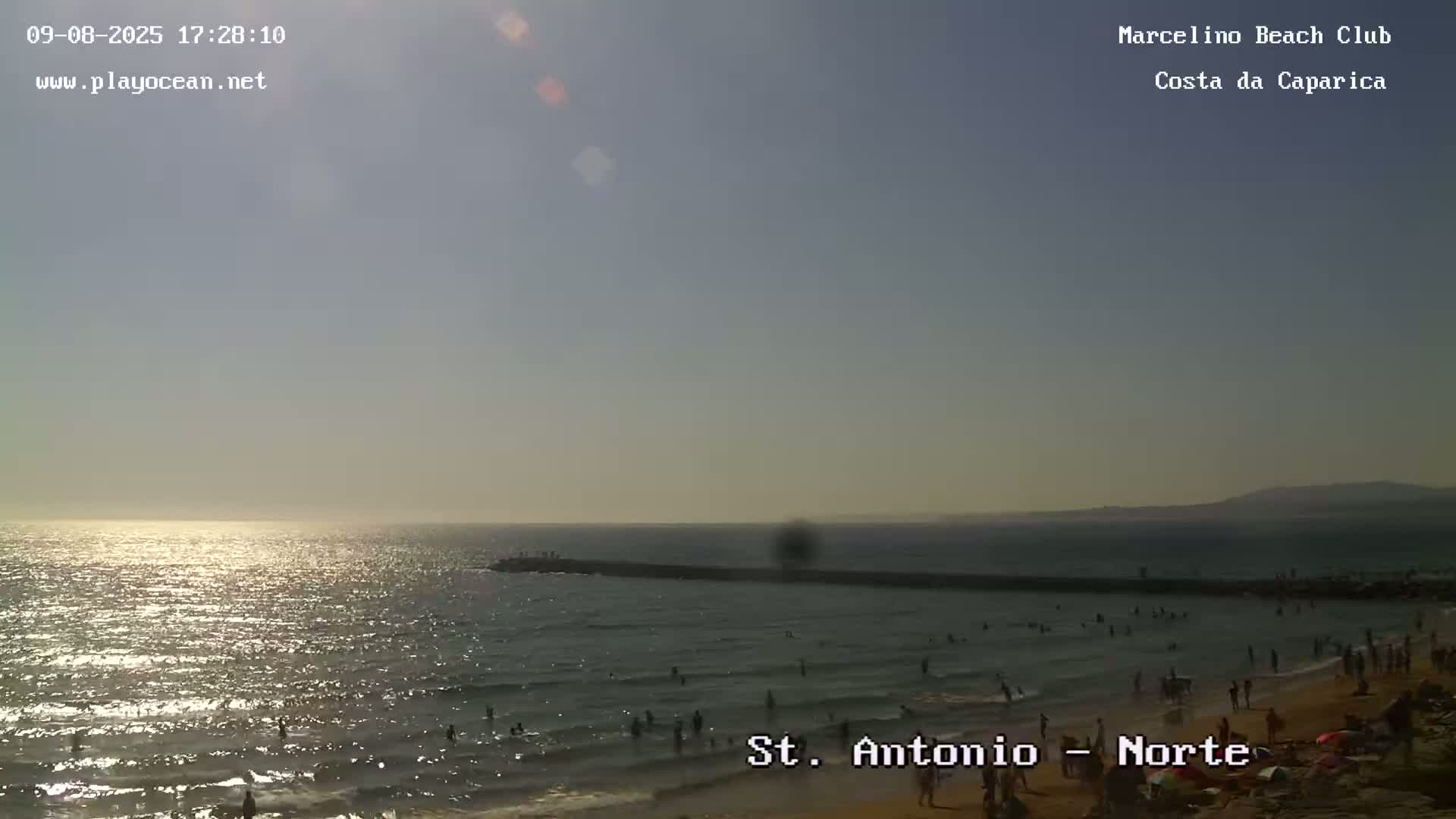 Praia de Santo Antonio Beach , Costa da Caparica Live Cam - Almada, Setubal, Lisbon,  Portugal