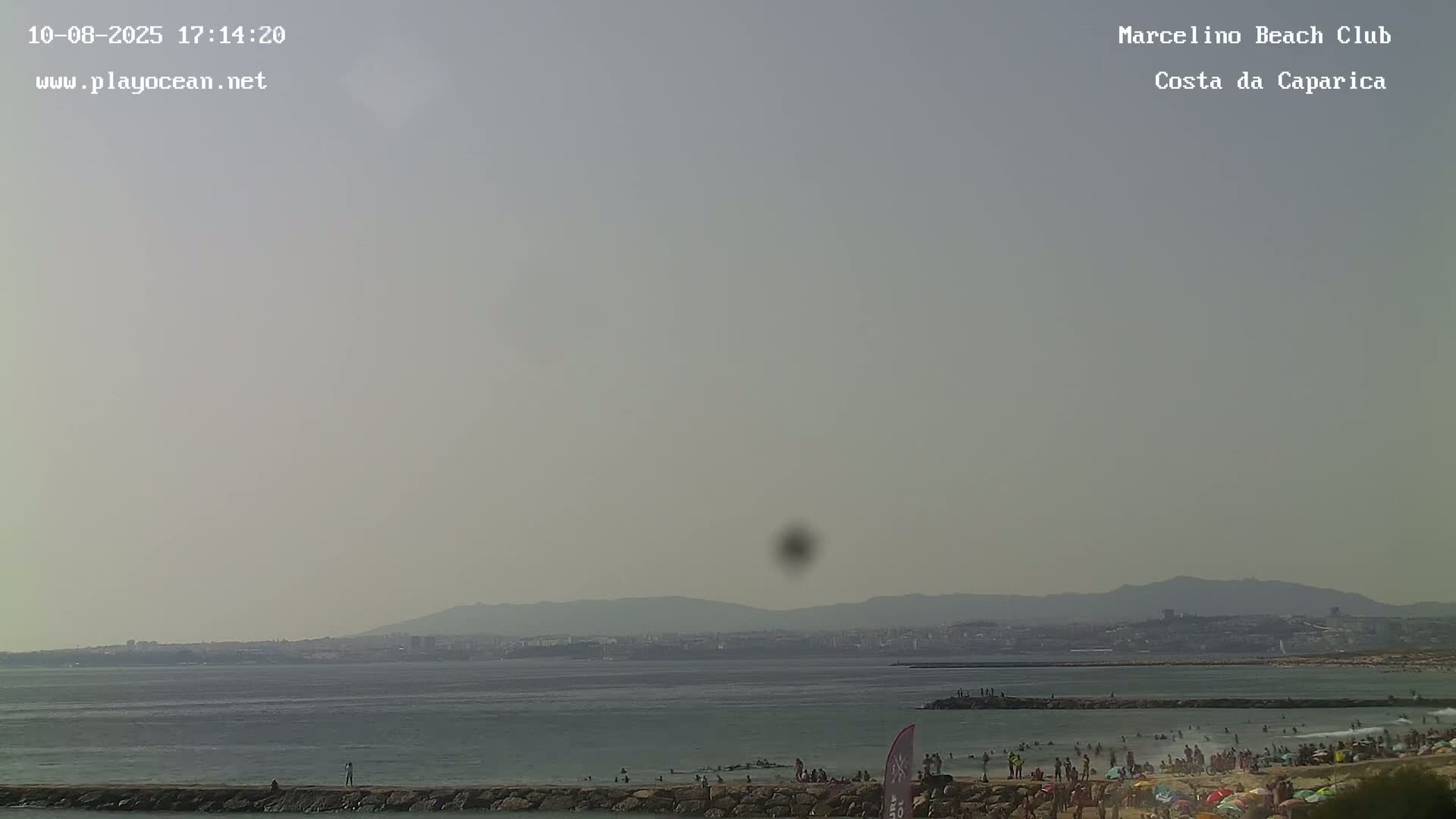 Praia de Santo Antonio Beach , Costa da Caparica Live Cam - Almada, Setubal, Lisbon,  Portugal