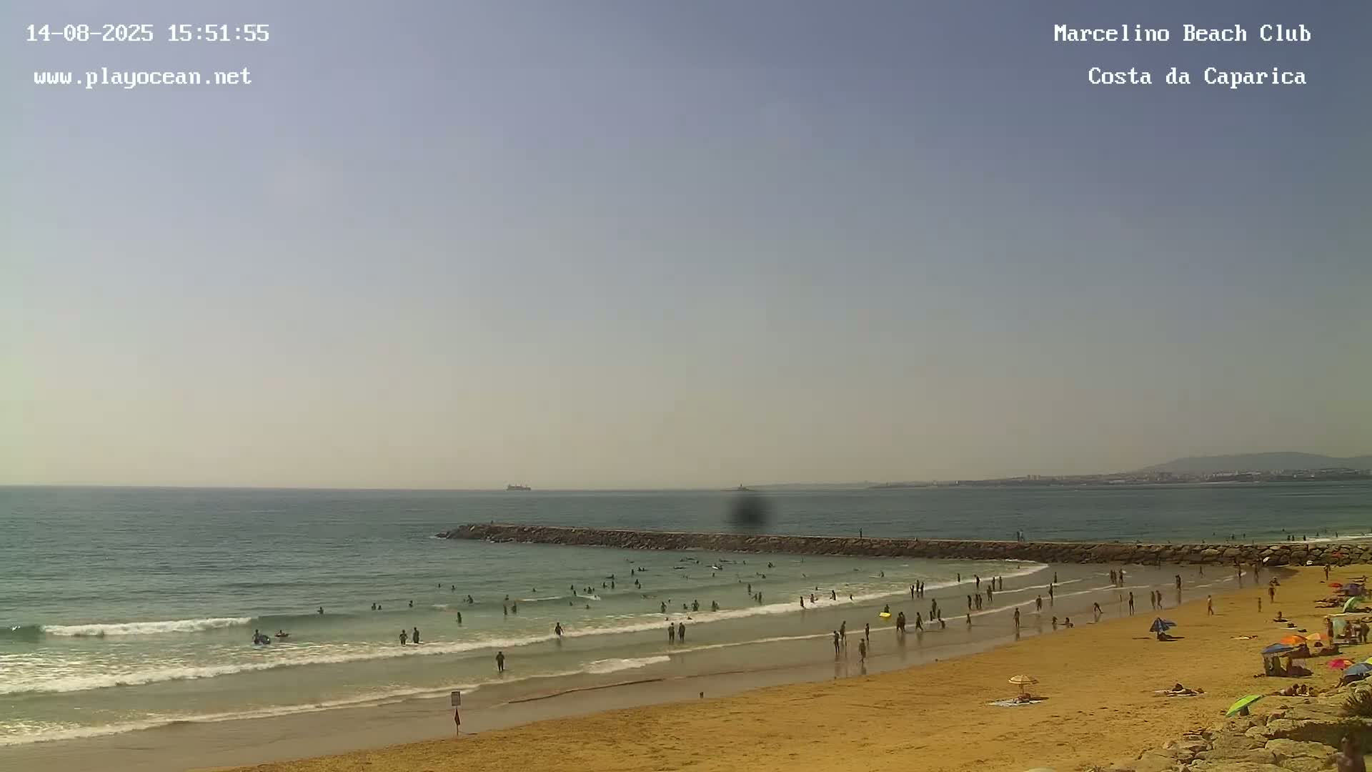 Praia de Santo Antonio Beach , Costa da Caparica Live Cam - Almada, Setubal, Lisbon,  Portugal