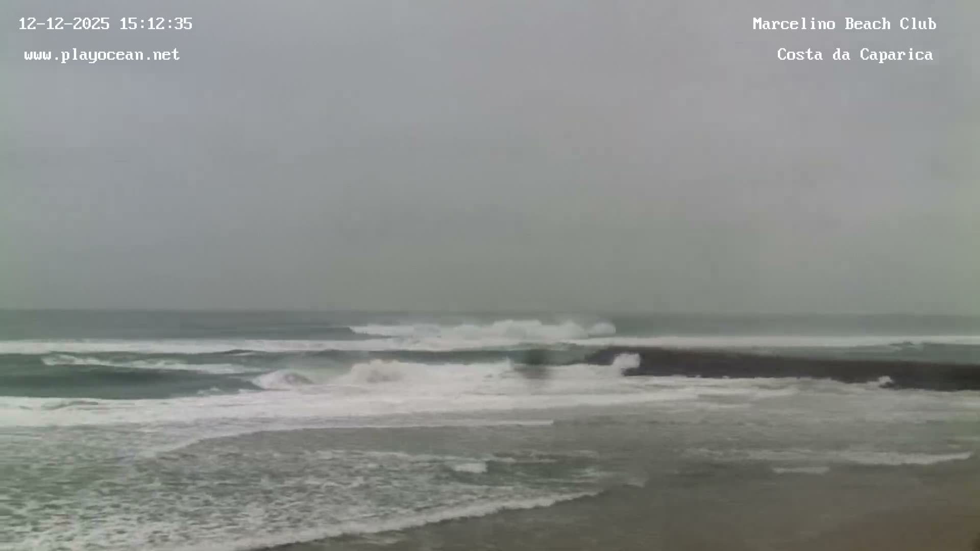 Praia de Santo Antonio Beach , Costa da Caparica Live Cam - Almada, Setubal, Lisbon,  Portugal