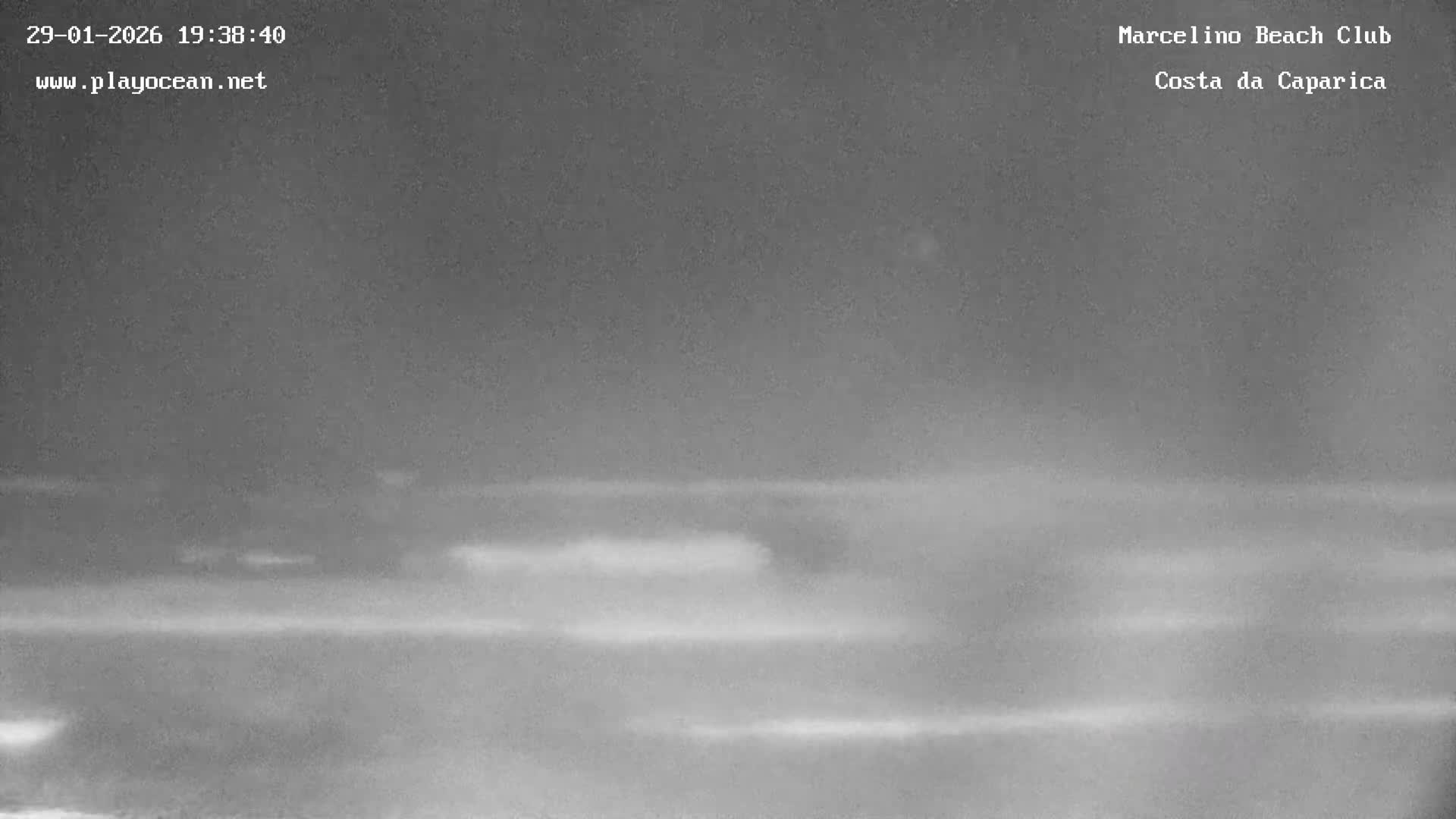 Praia de Santo Antonio Beach , Costa da Caparica Live Cam - Almada, Setubal, Lisbon,  Portugal