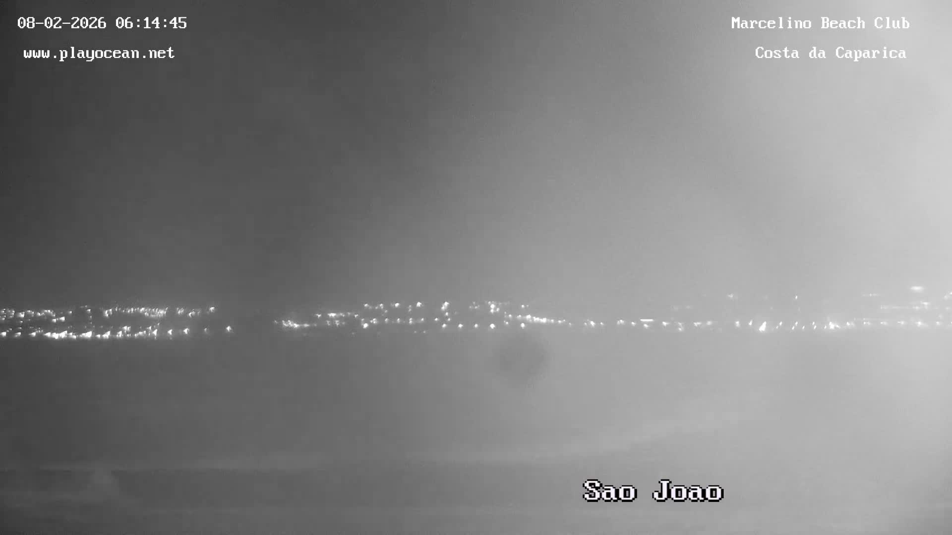 Praia de Santo Antonio Beach , Costa da Caparica Live Cam - Almada, Setubal, Lisbon,  Portugal