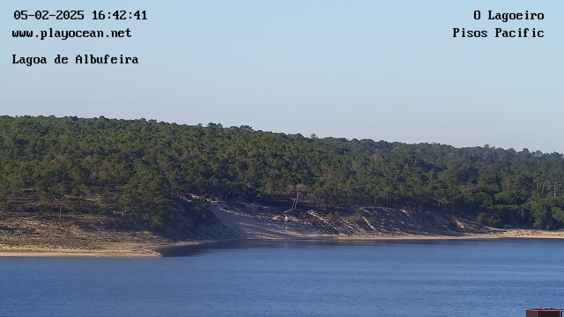 Lagoa de Albufeira Lake Wind Surf Live Cam - Sesimbra, Setubal, Portugal