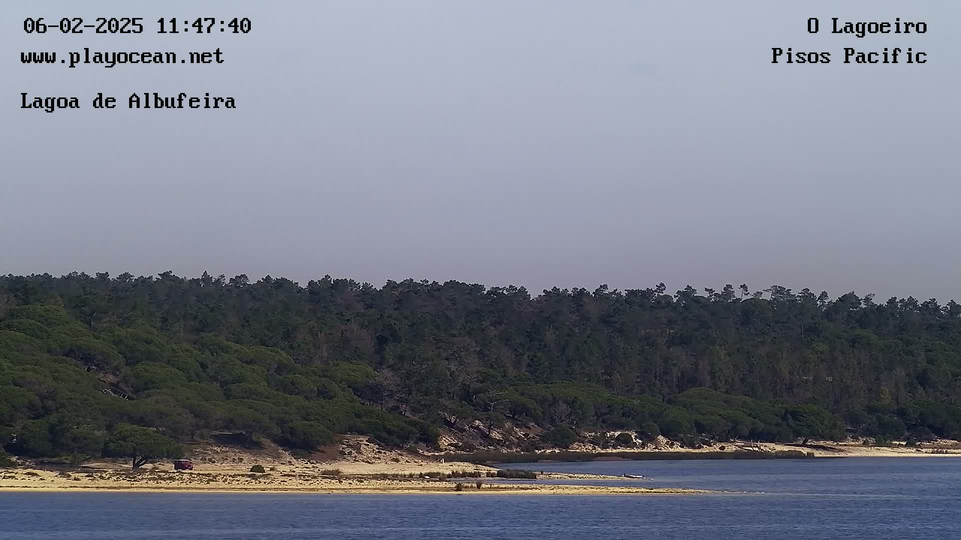 Lagoa de Albufeira Lake Wind Surf Live Cam - Sesimbra, Setubal, Portugal