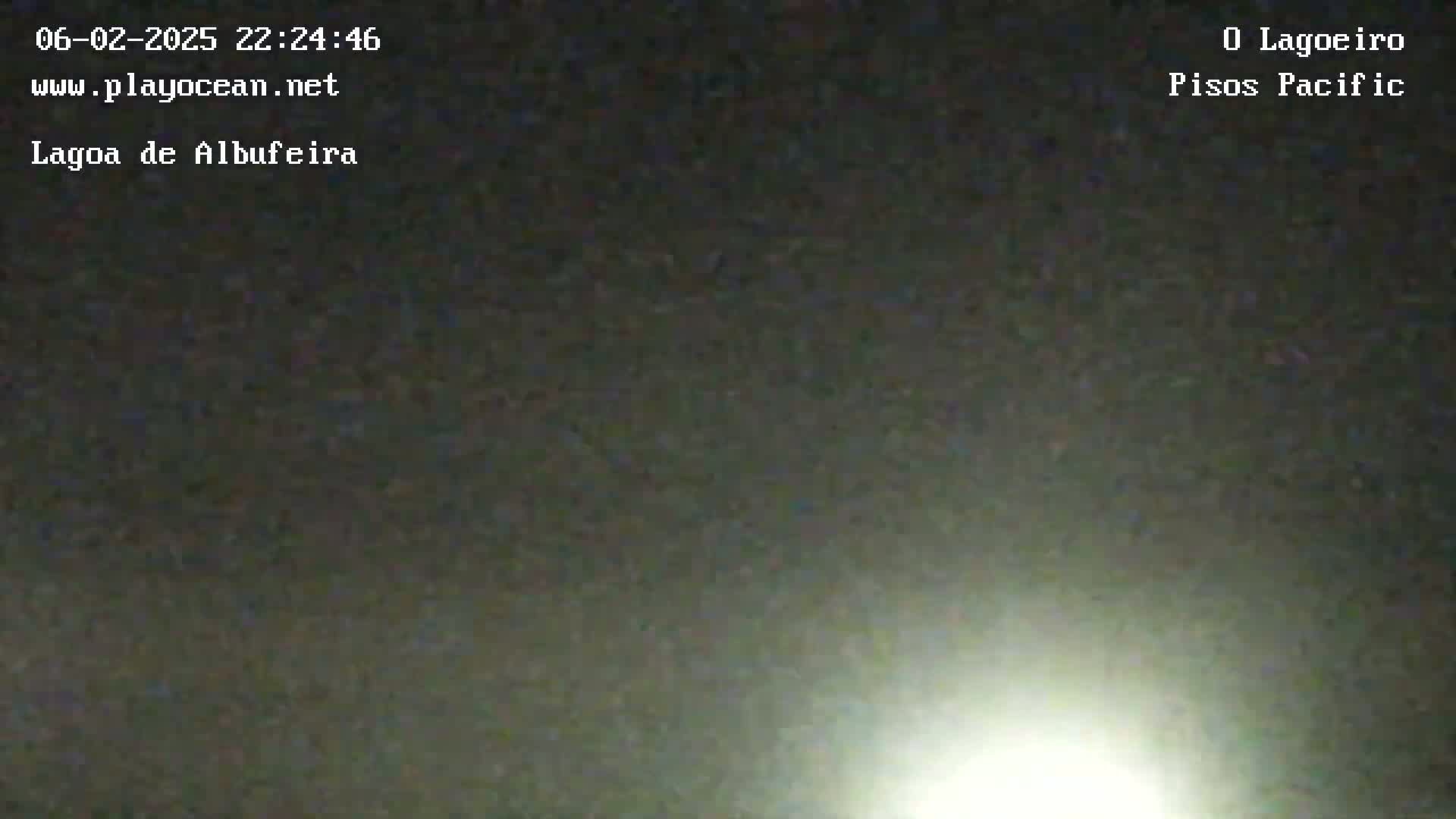 Lagoa de Albufeira Lake Wind Surf Live Cam - Sesimbra, Setubal, Portugal